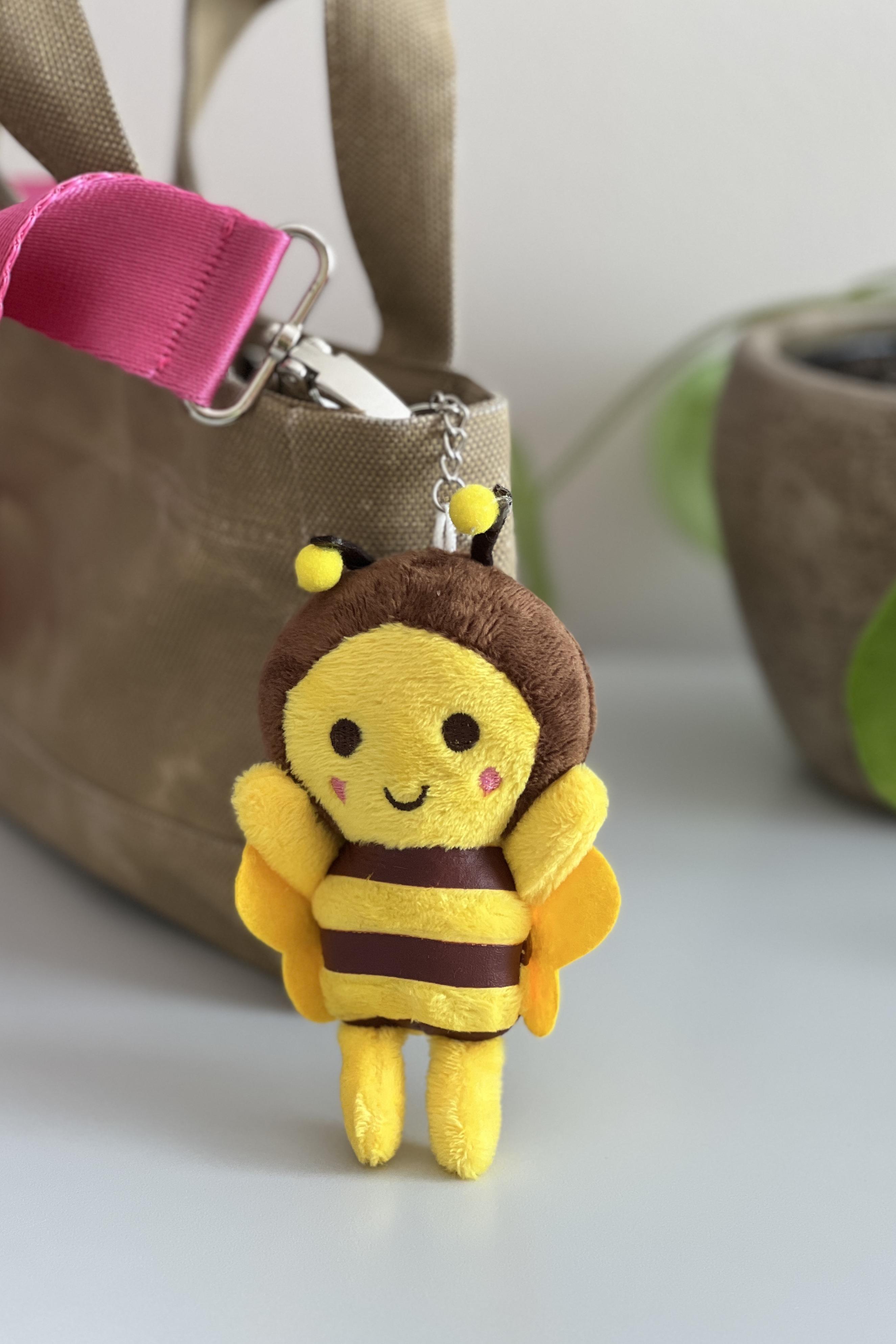 Arı Maya Şeklinde Peluş Anahtarlık/Çanta Süsü Anahtarlık Peluş Arı - Miamantra