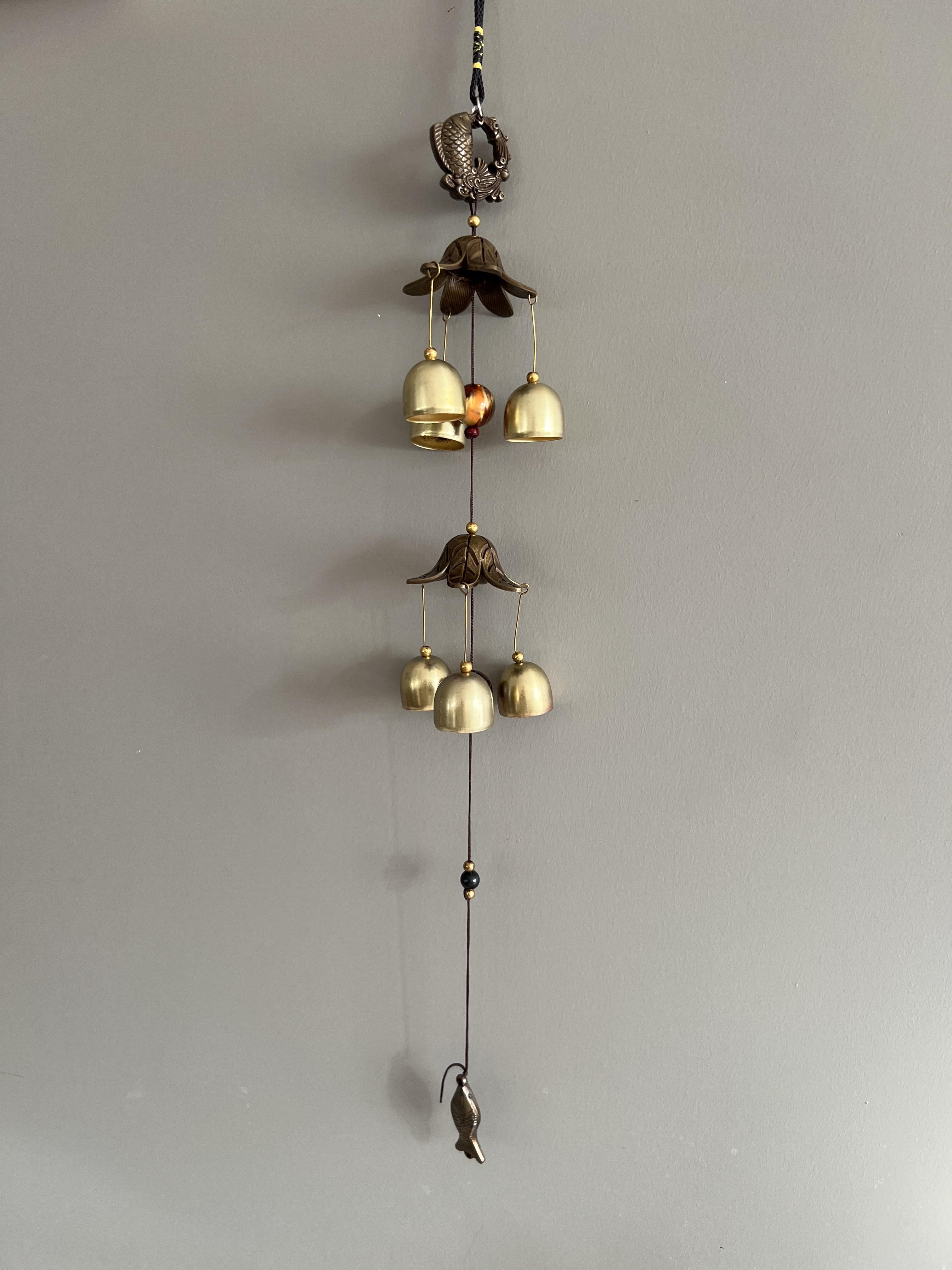 Feng Shui Koi Balığı Figürlü Çift Katlı Metal Rüzgar Çanı - 60 cm uzunluk - Miamantra