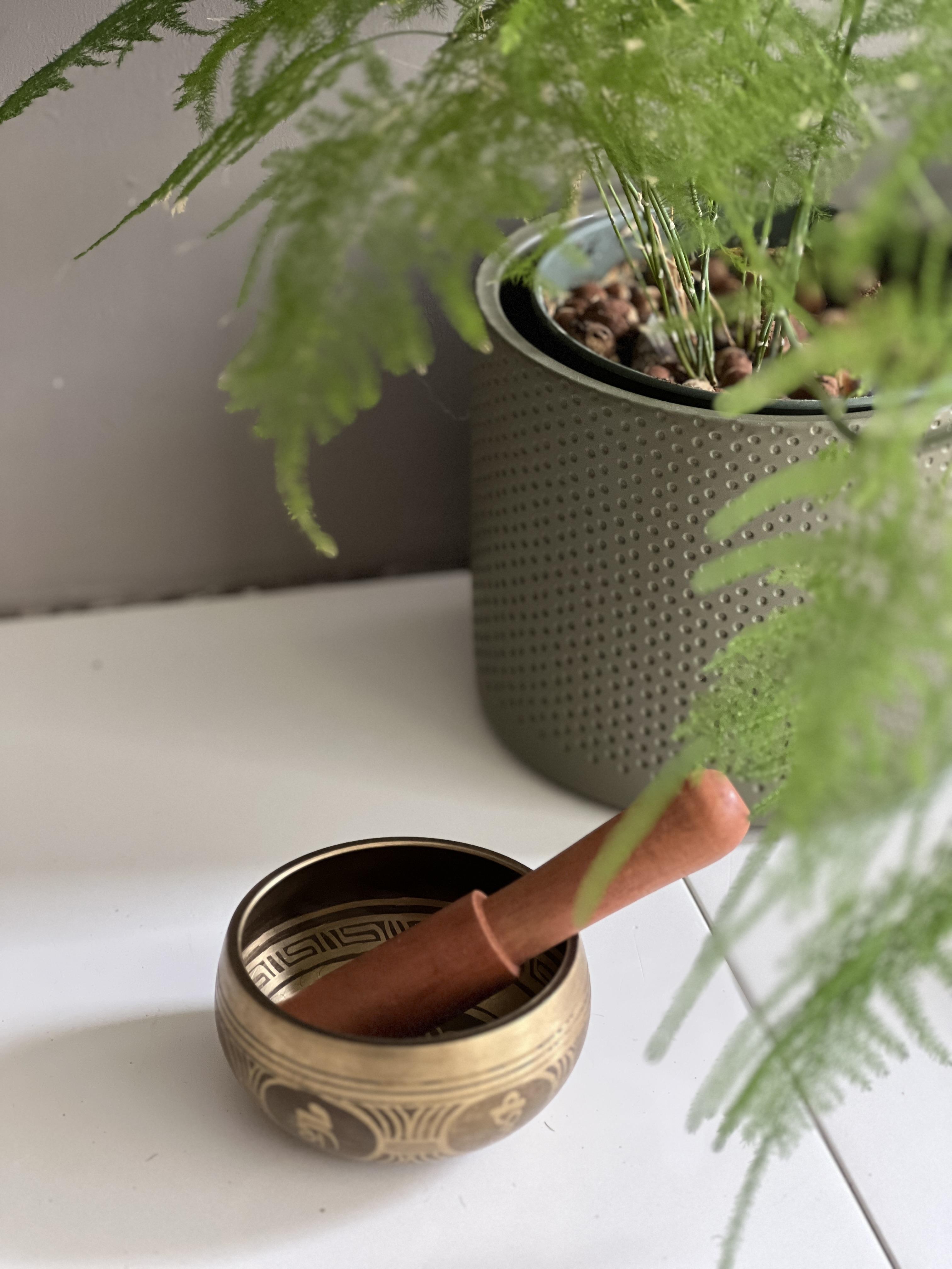 Pirinç Tibet Çanağı 8 cm çap ve Tokmak Seti - Miamantra