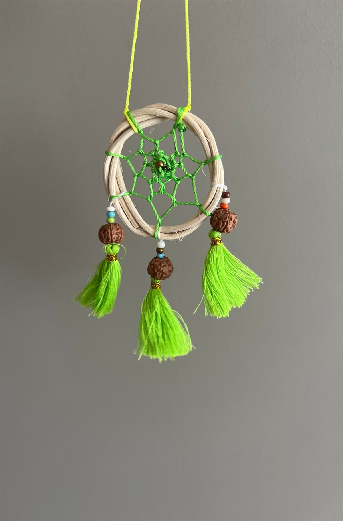 Rattan Kasnaklı El Yapımı Araba Süsü/Kapı Süsü Düş Kapanı/Dreamcatcher-Yeşil-7 cm çap - Miamantra