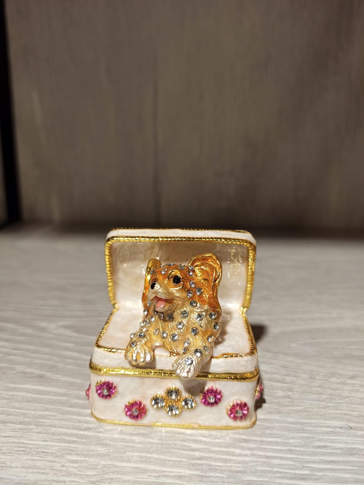Swarovski Taşlı Köpek Mücevherlik / Dekoratif Biblo - Miamantra