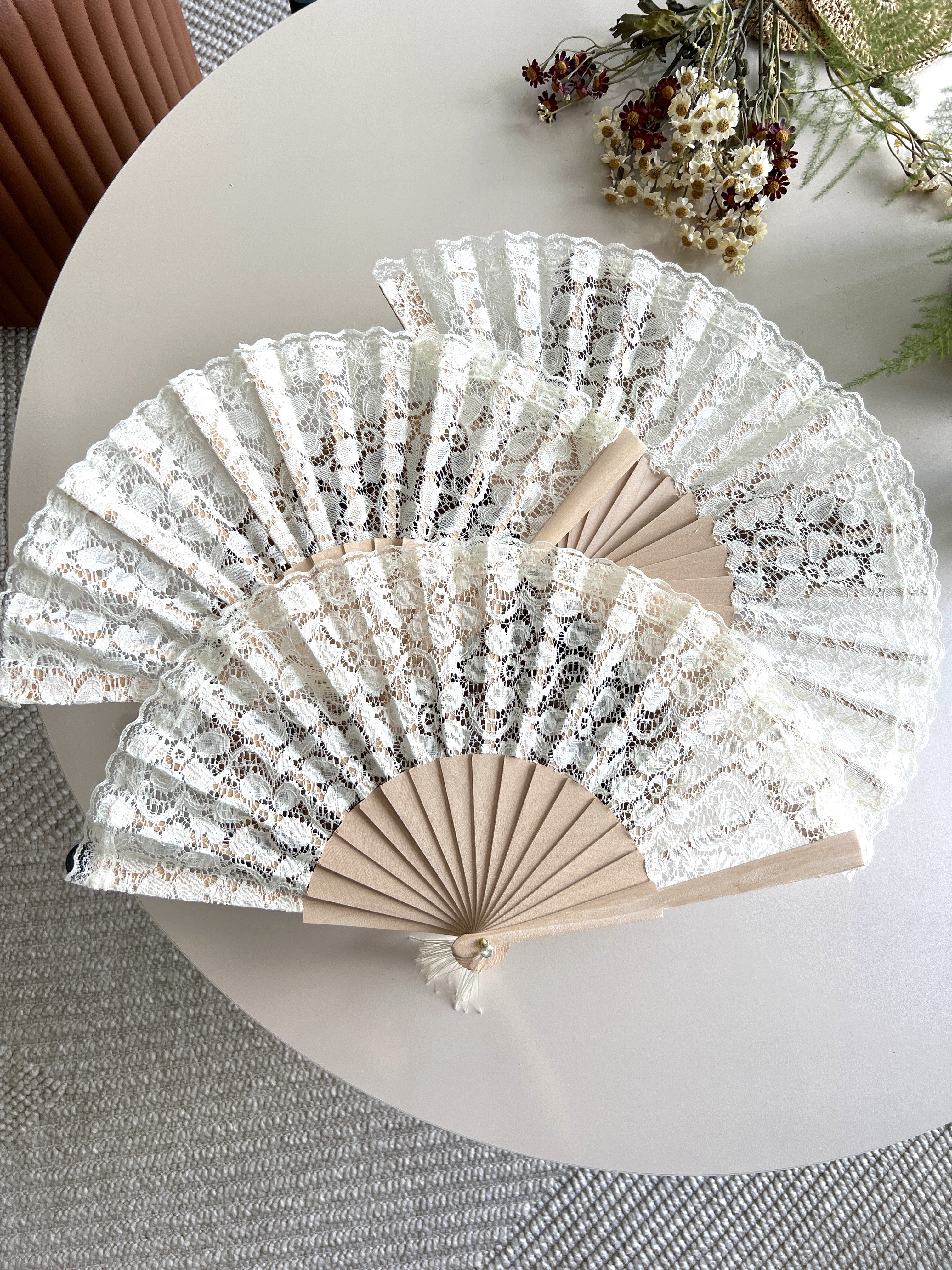 3 Adet Ahşap Dantelli Bej Rengi Katlanabilir Yelpaze /3'lü Set (Bekarlığa Veda, Nişan, Düğün Yelpazesi) - Miamantra