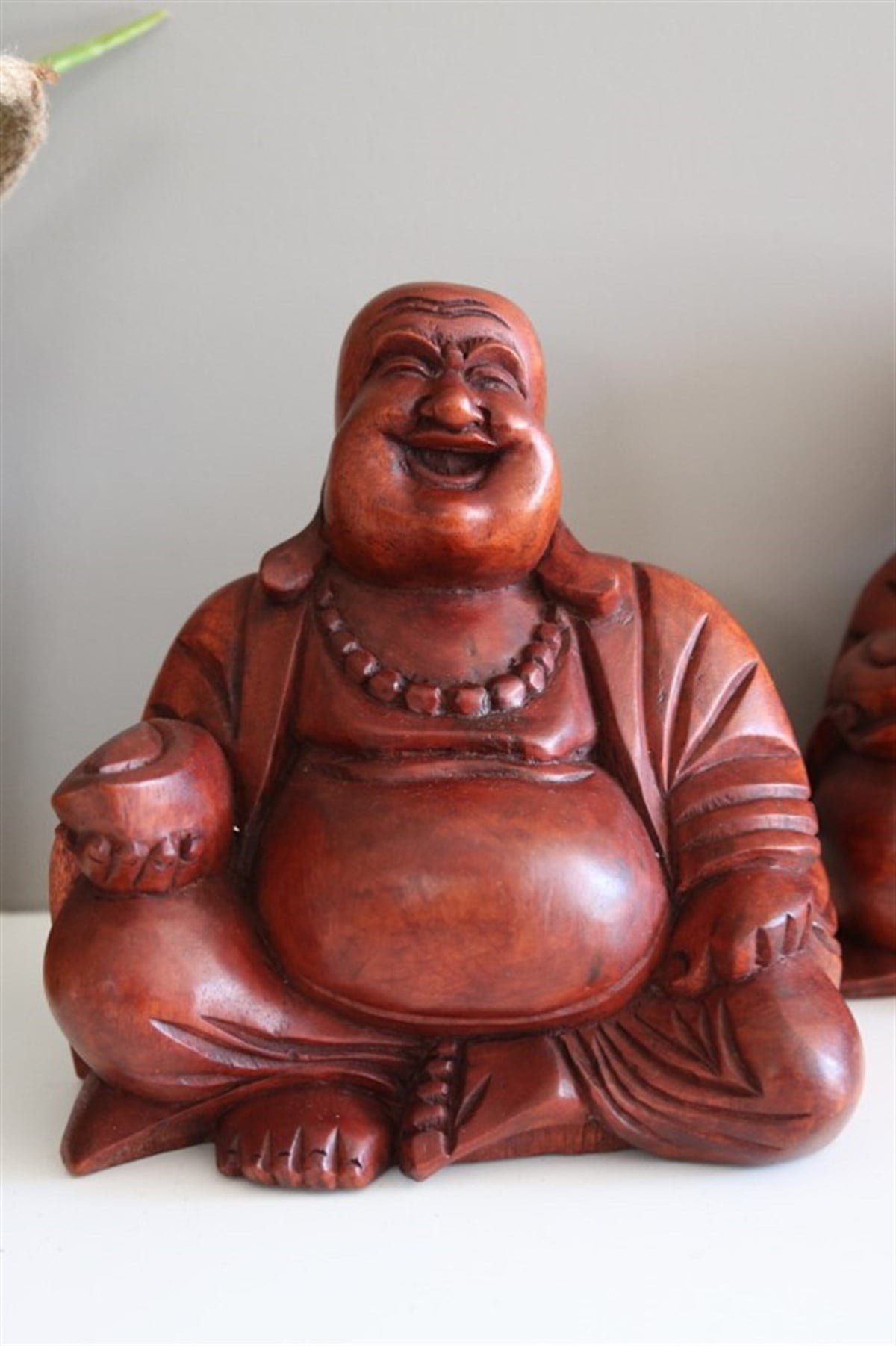 Ahşap El Yapımı Gülen Buda Heykelciği (Büyük Boy 20-21 cm) - Miamantra