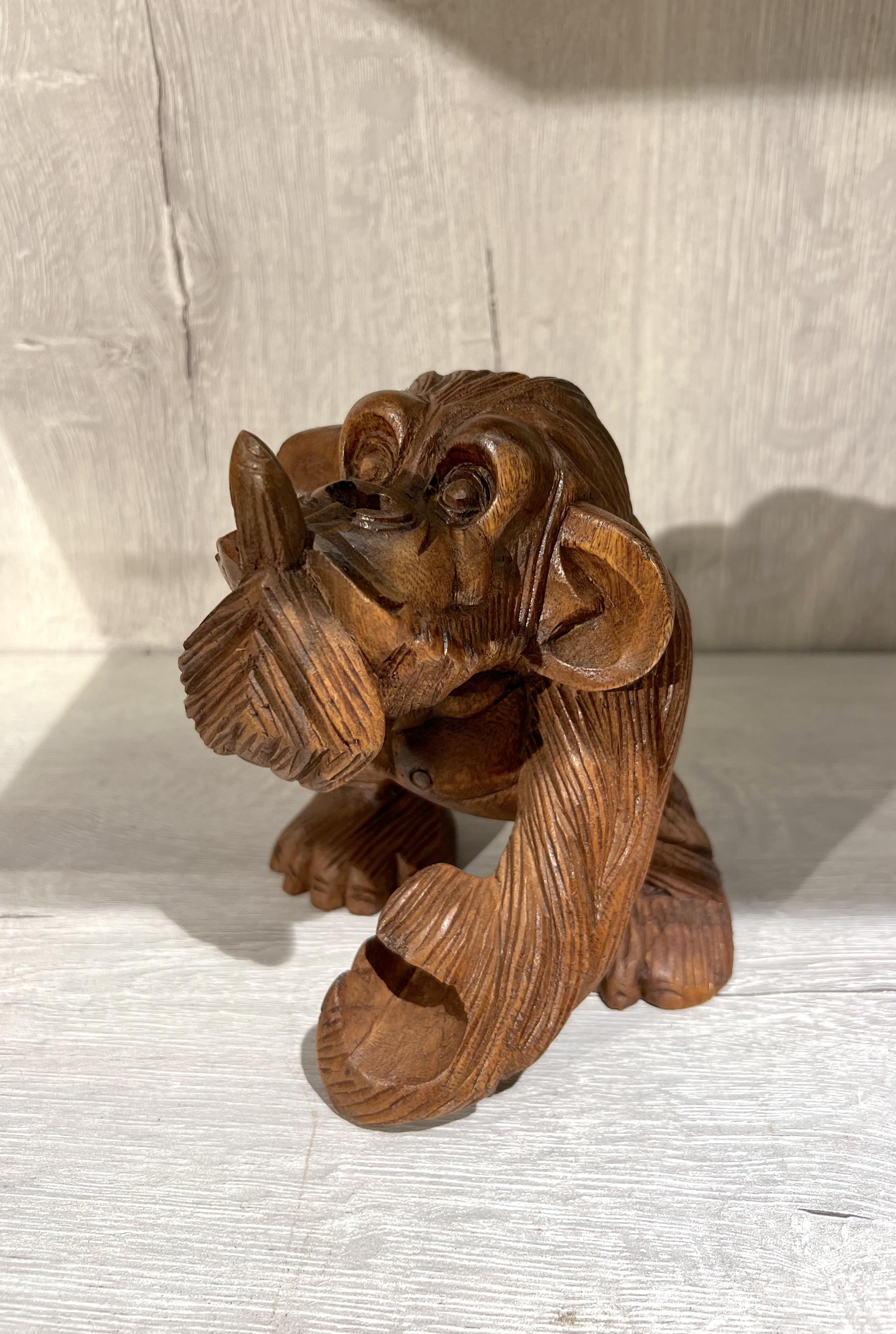 Ahşap İşaret Yapan Goril Biblo - 15 cm - Model 2 - Miamantra