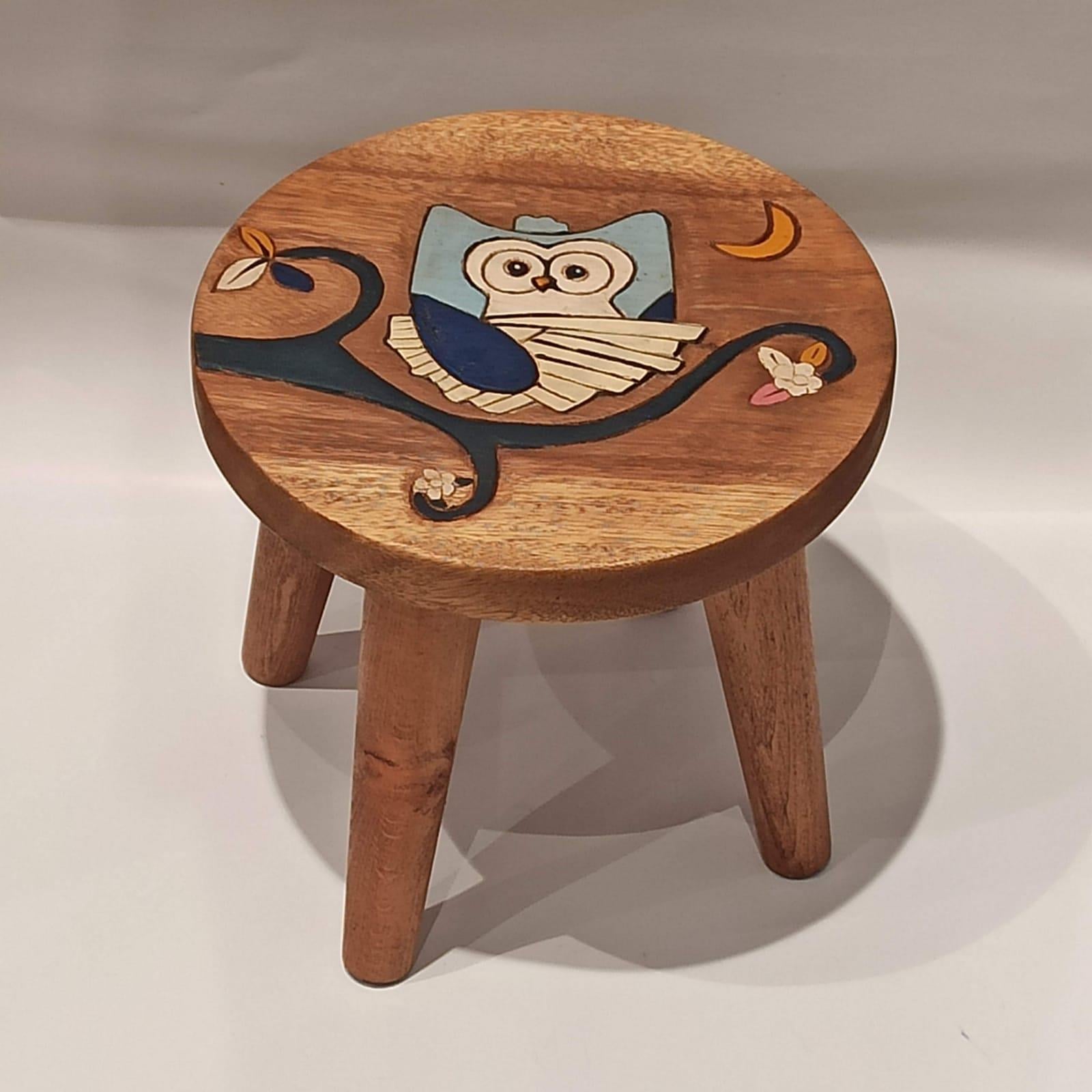 Baykuşlu Ahşap Çocuk Taburesi / Ahşap Boyalı Ve Oymalı Çocuk Tabure (Portatif Ayaklı )Yükseklik: 24 Cm, Çap: 26 Cm - Miamantra
