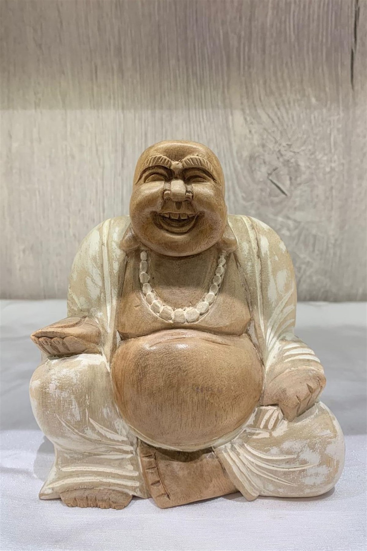 İki Renk Ahşap El Yapımı Gülen Buda (15 cm) - Miamantra