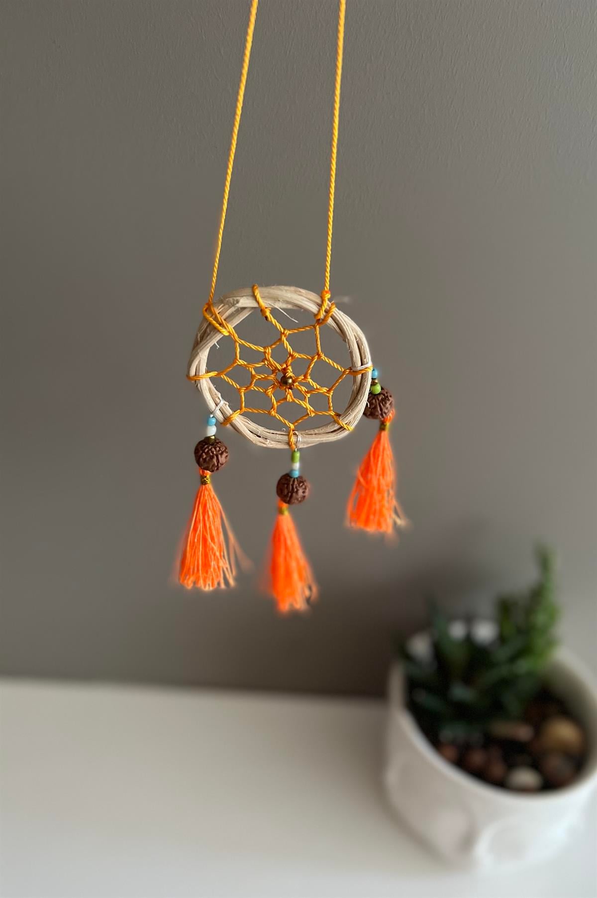 Rattan Kasnaklı El Yapımı Araba Süsü/Kapı Süsü Düş Kapanı/Dreamcatcher-Turuncu-7 cm çap - Miamantra