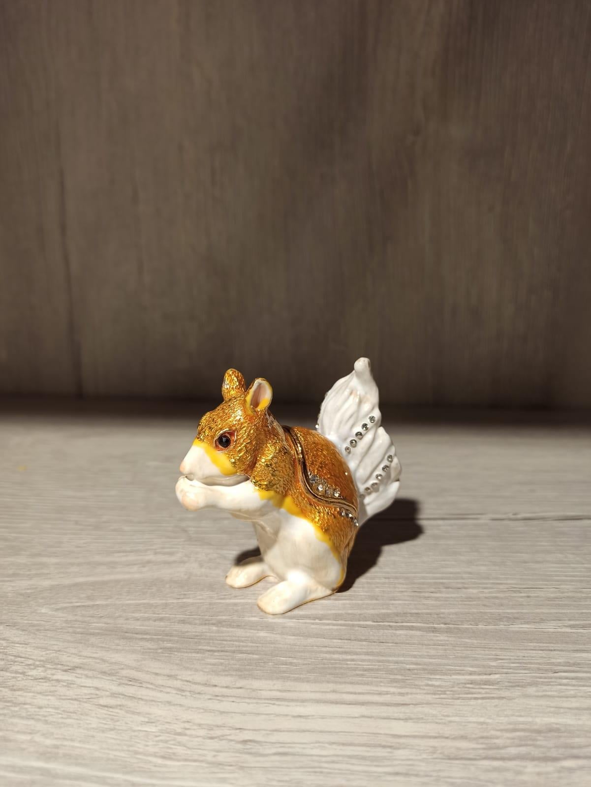 Swarovski Taşlı Sincap Mücevherlik / Dekoratif Biblo - Miamantra