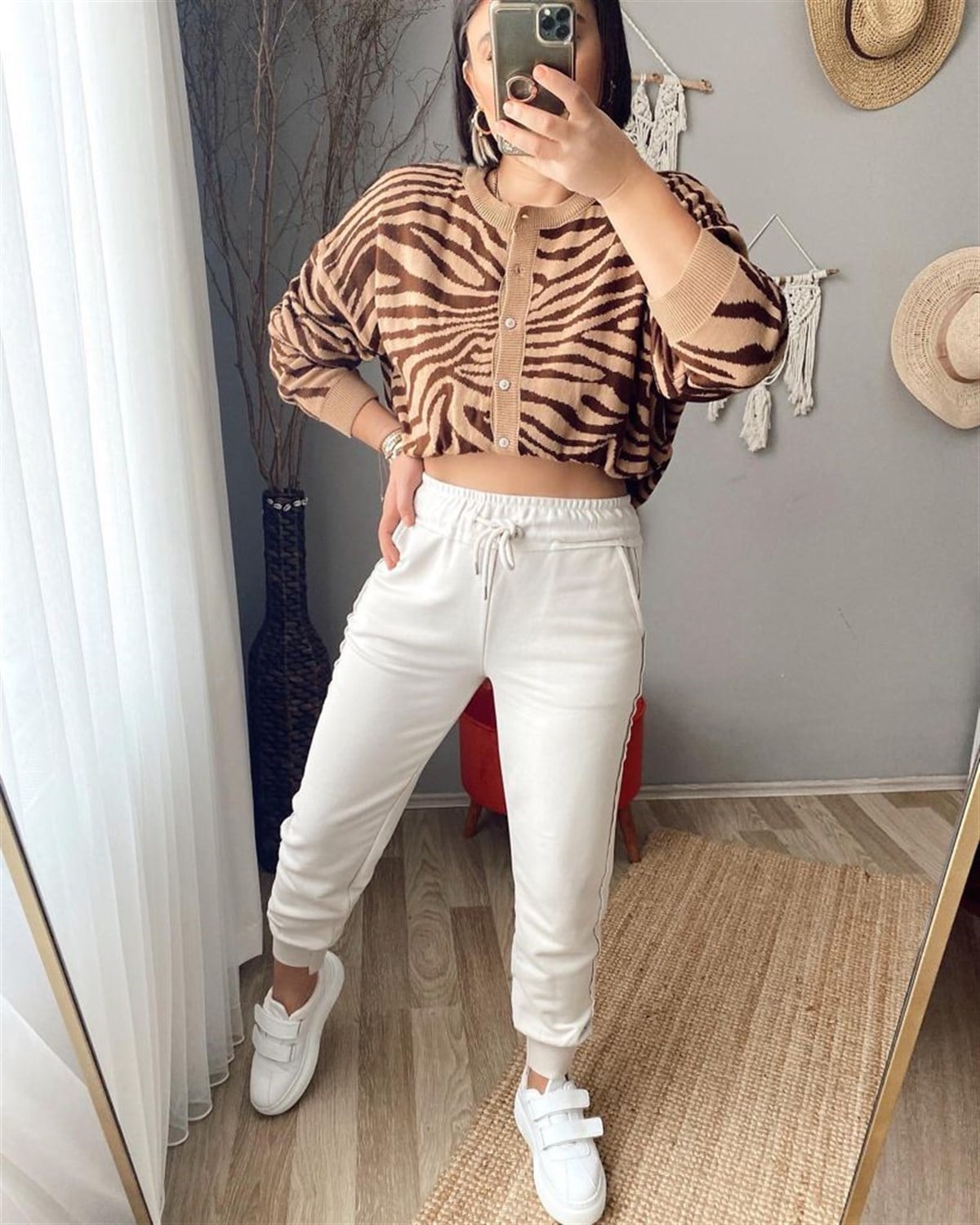 Tok yapı zebra desenli rahat kalıp hırka