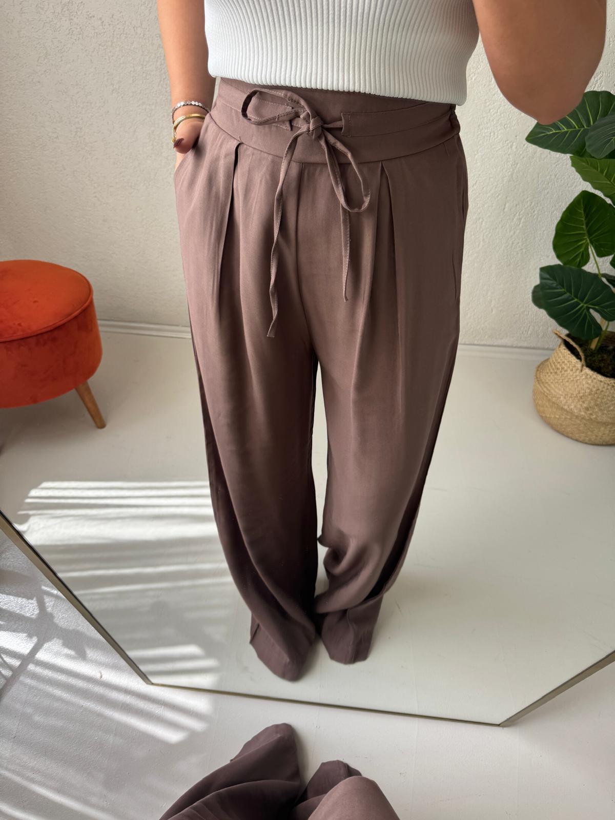 Belı lastıklı pantalon