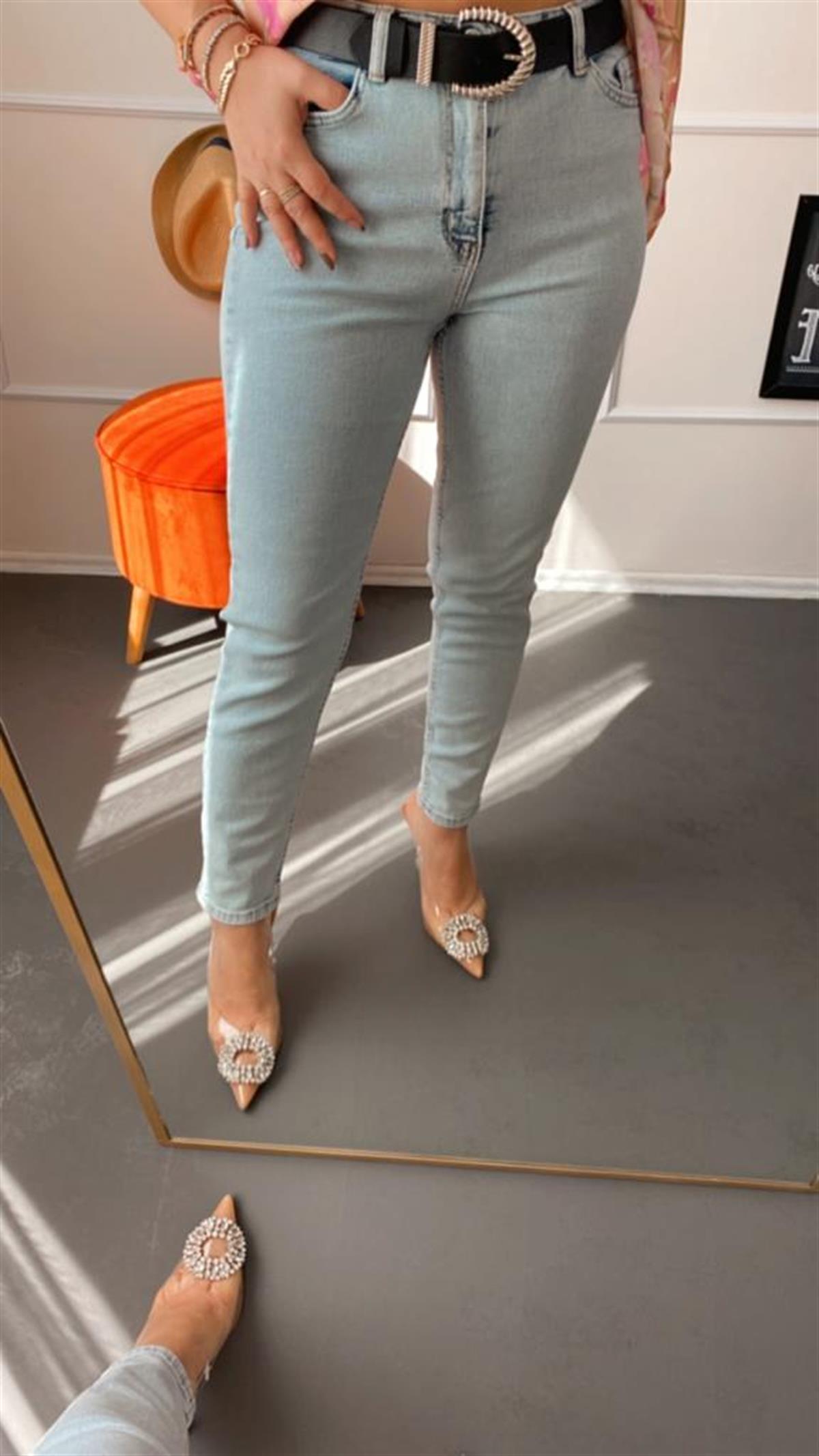 Mom jean