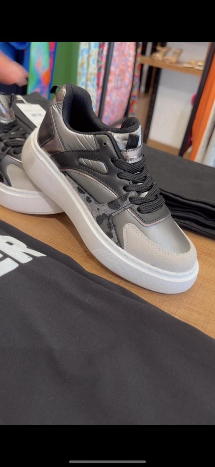 Sneakers