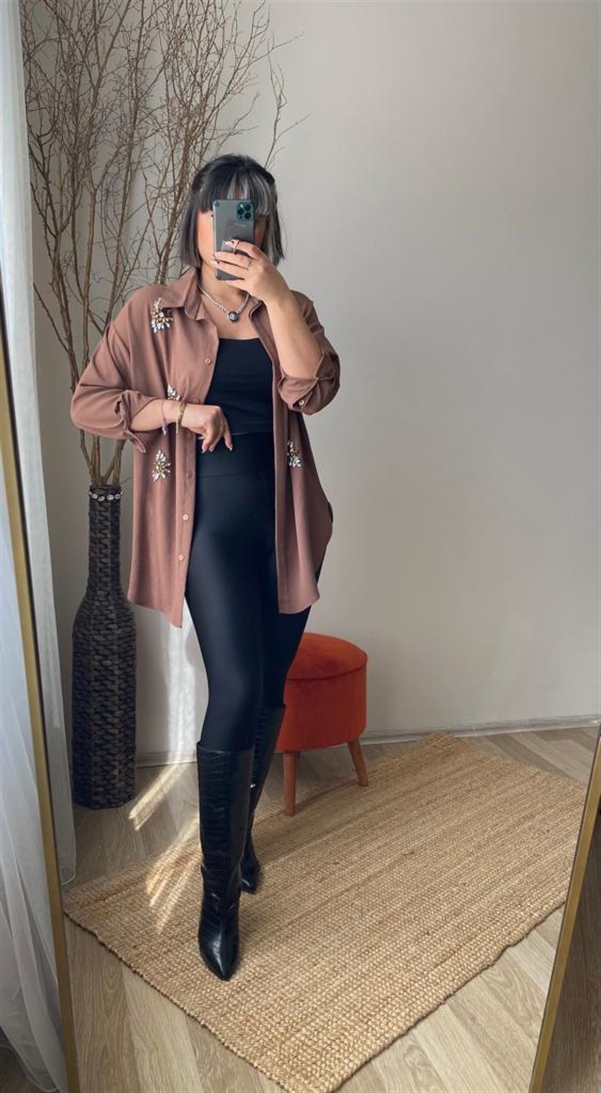 Taslı gomlek