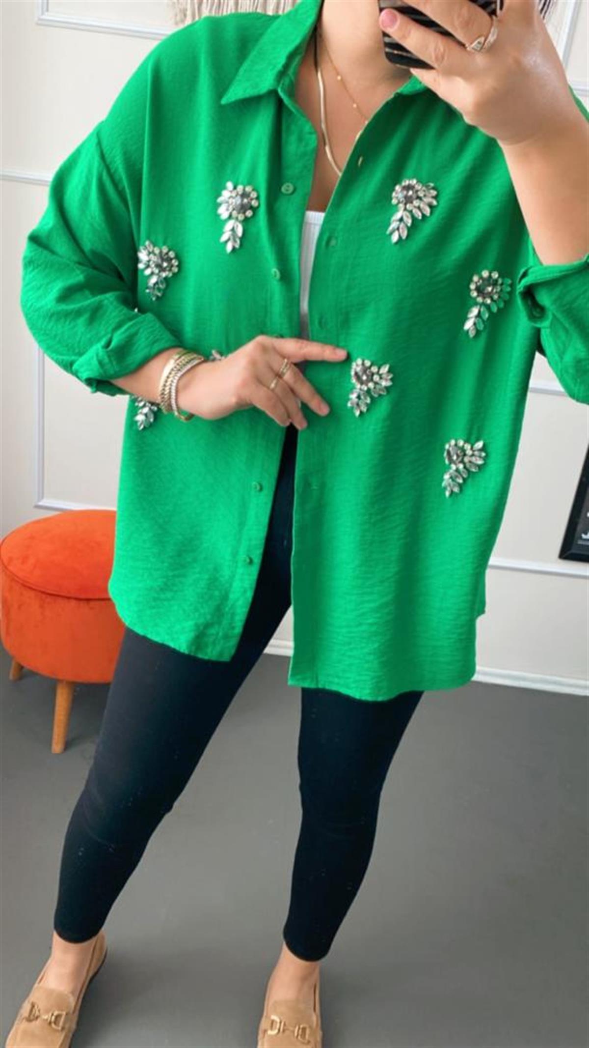 Taslı gomlek