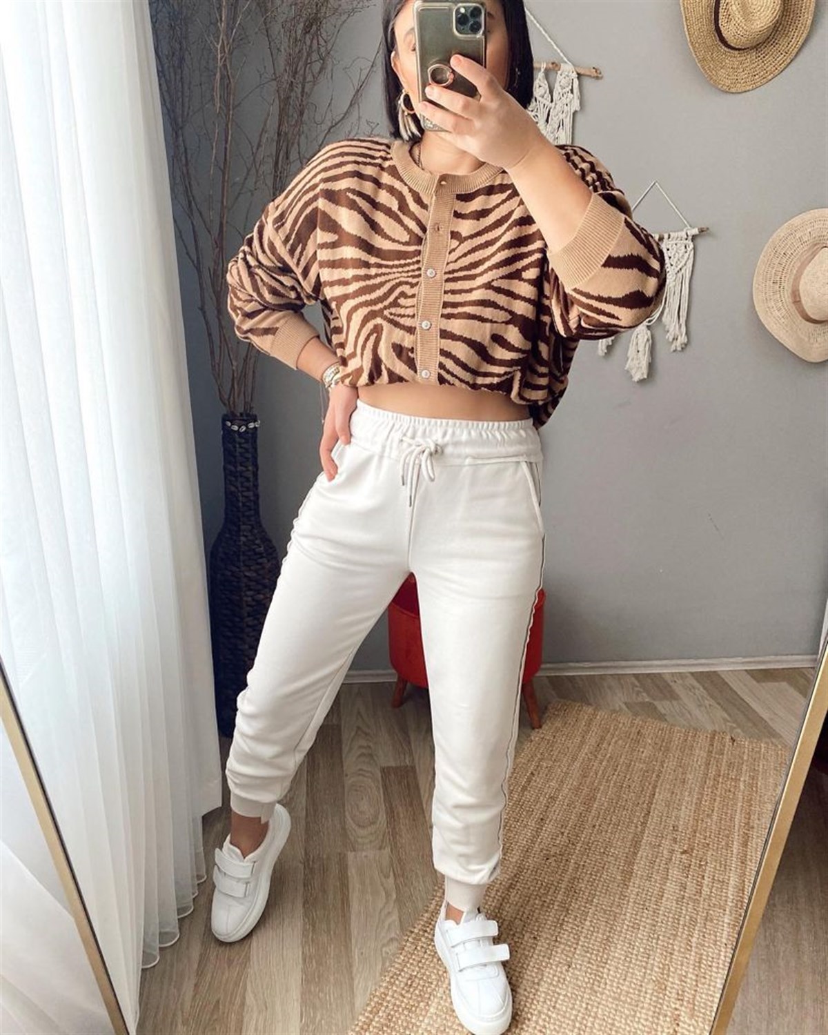 Tok yapı zebra desenli rahat kalıp hırka
