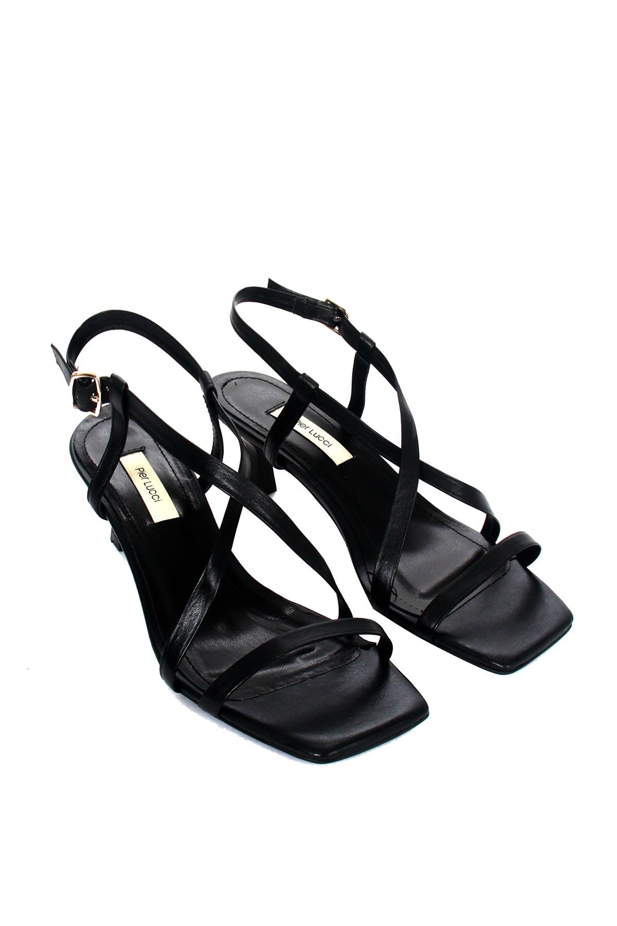 Kadın İnce Topuklu Sandalet