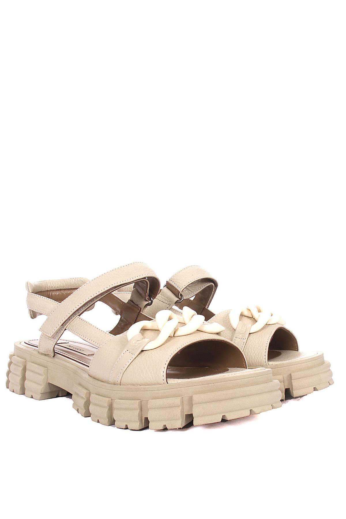 Kadın Kalın Tabanlı Günlük Sandalet