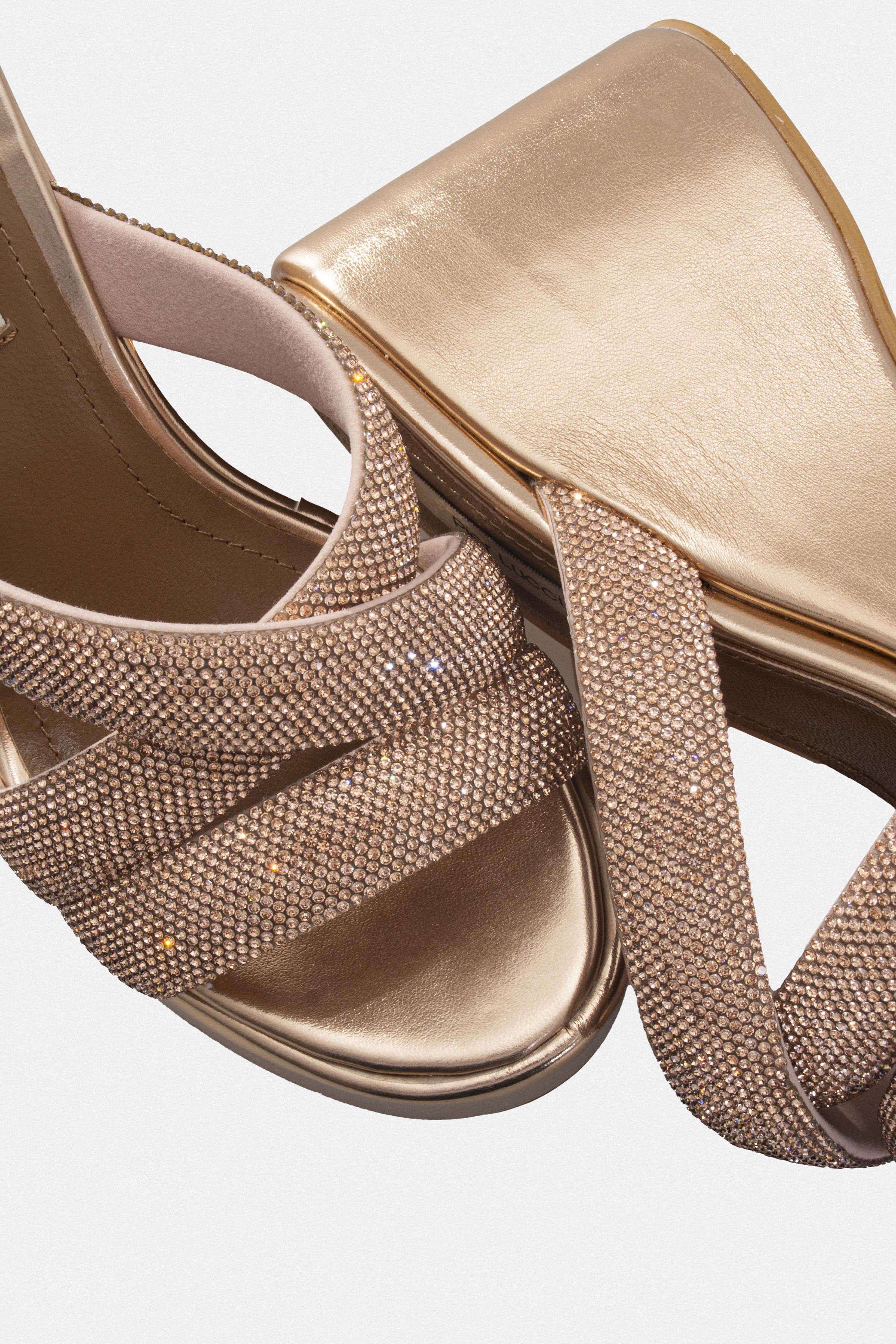 Kadın Dolgu Topuk Terlik