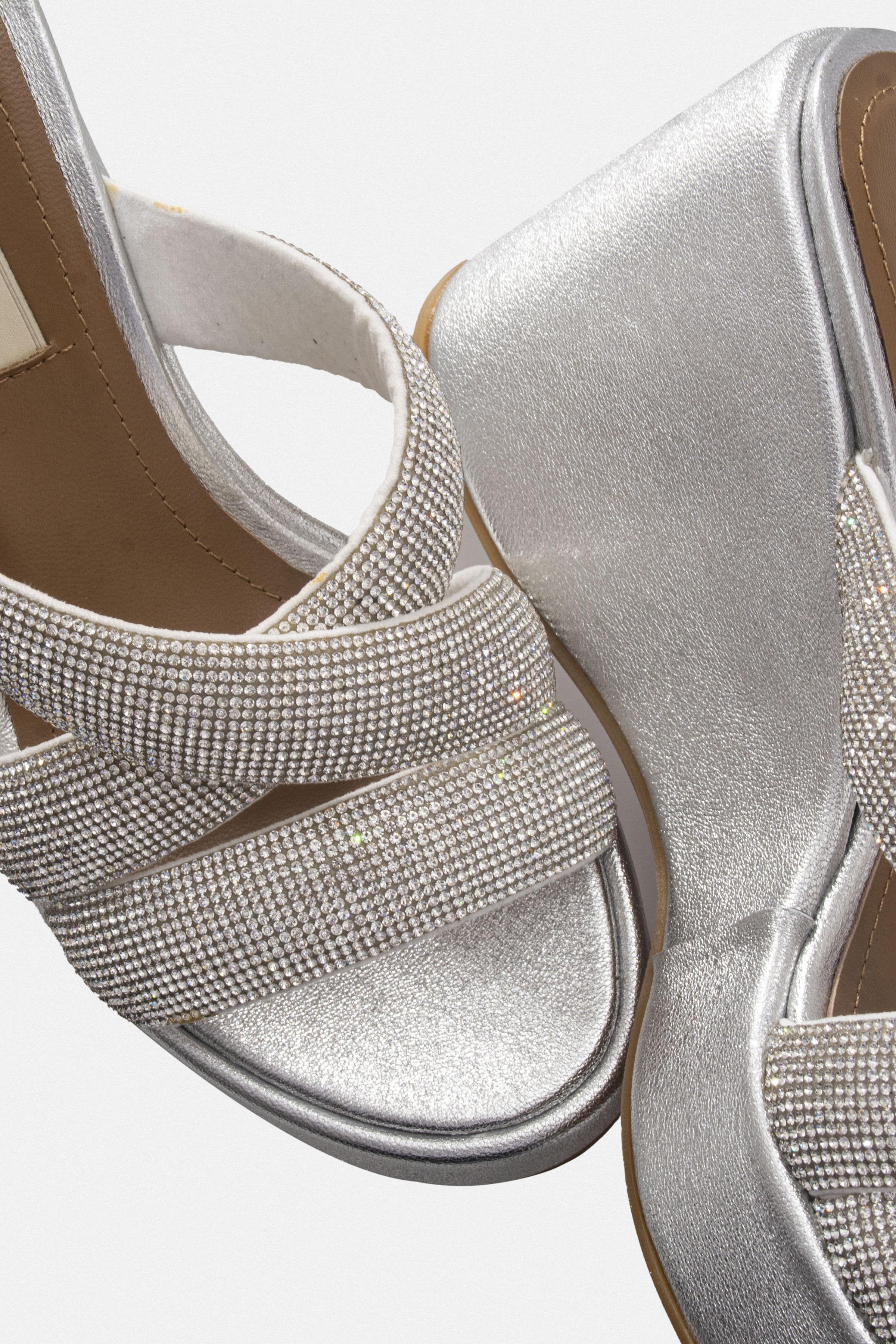 Kadın Dolgu Topuk Terlik