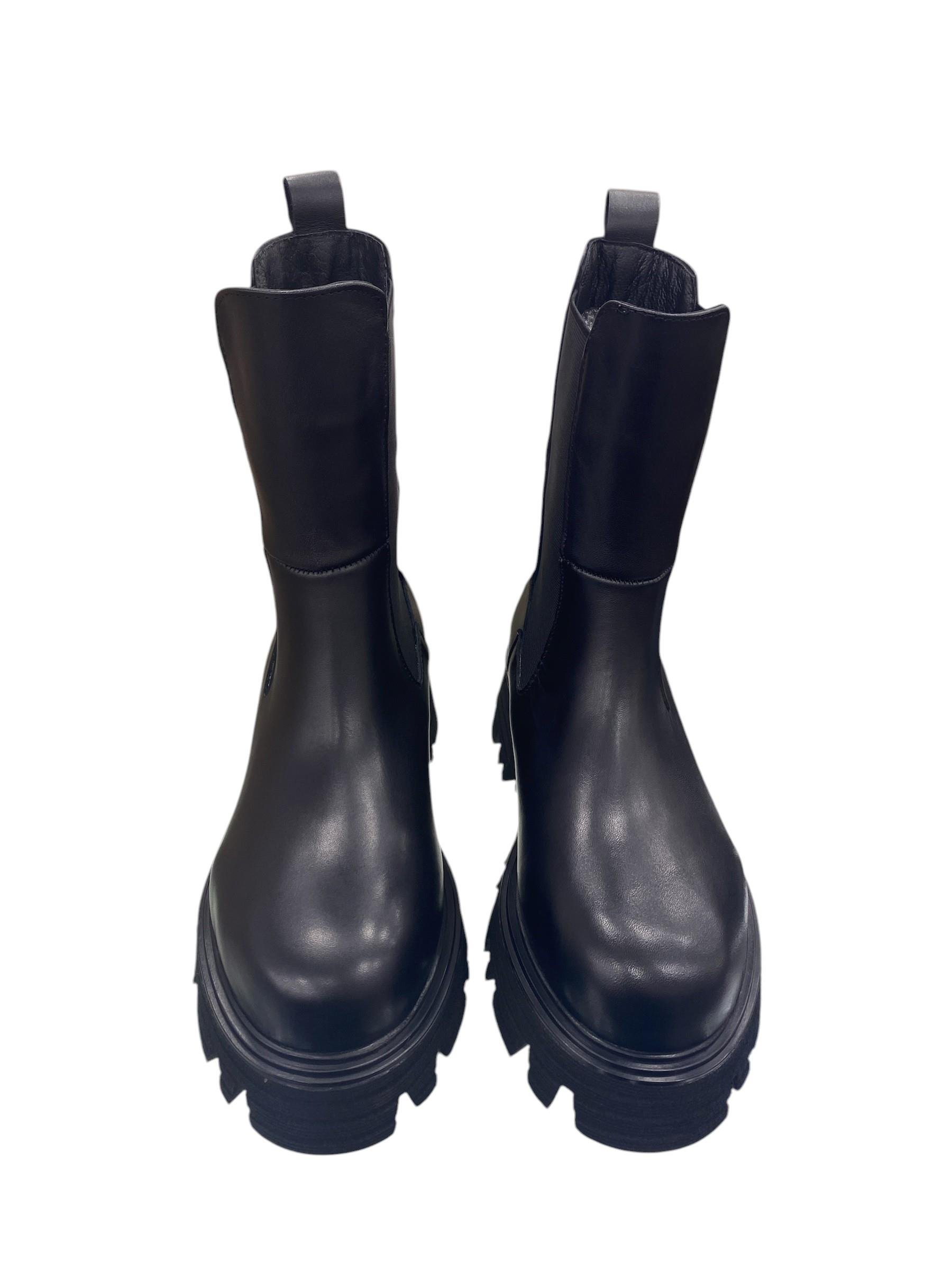 Kadın Kalın Tabanlı Topuklu Bot