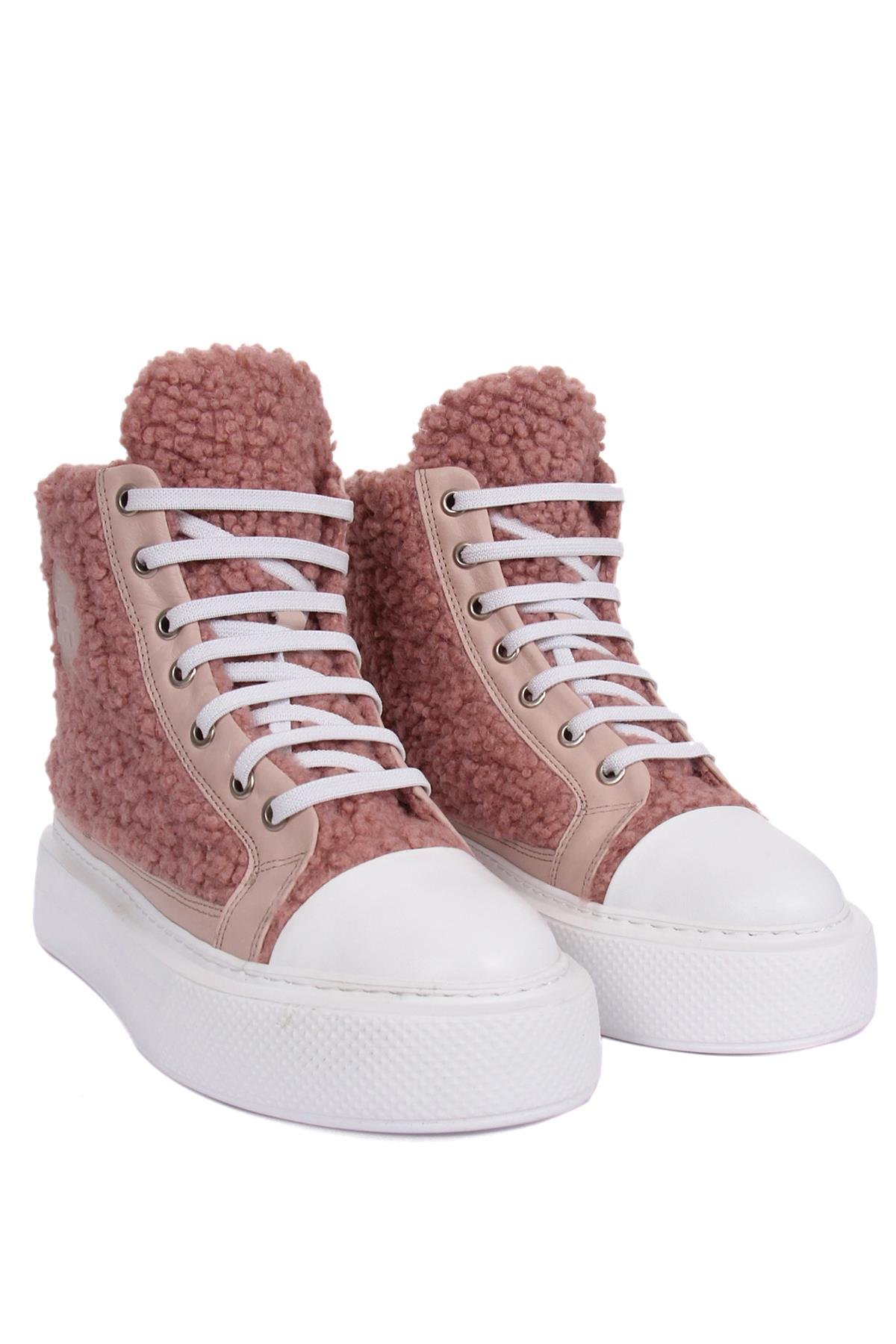 Kadın Sneakers Günlük Bot