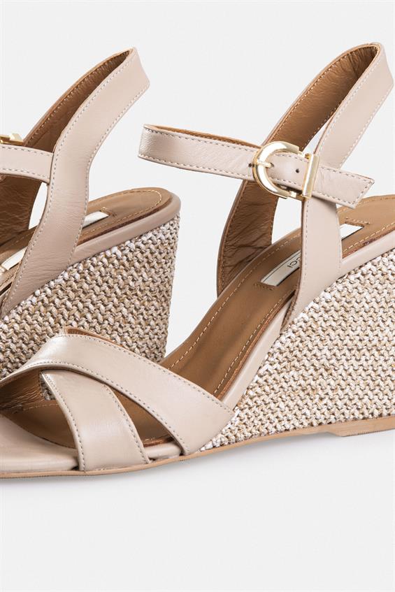 Kadın Dolgu Topuklu Sandalet - Bej Deri Bej Hasır
