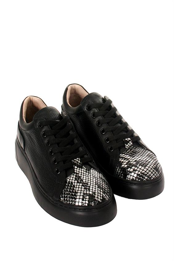 Kadın Sneakers Ayakkabı - Siyah Deri