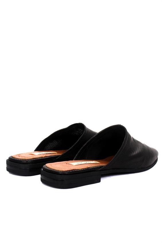 Kadın Günlük Düz Terlik-Siyah Deri Zımbalı