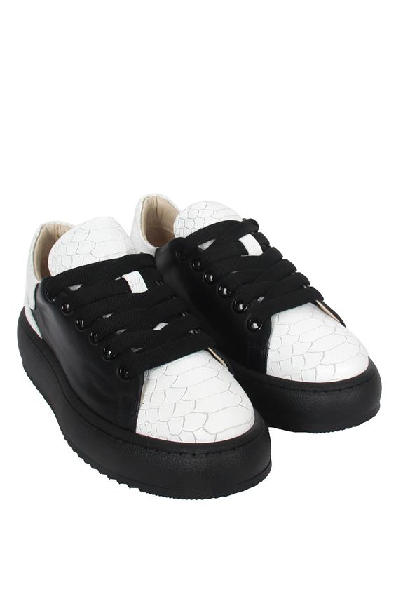 Kadın Sneakers Ayakkabı-Beyaz-Siyah Deri