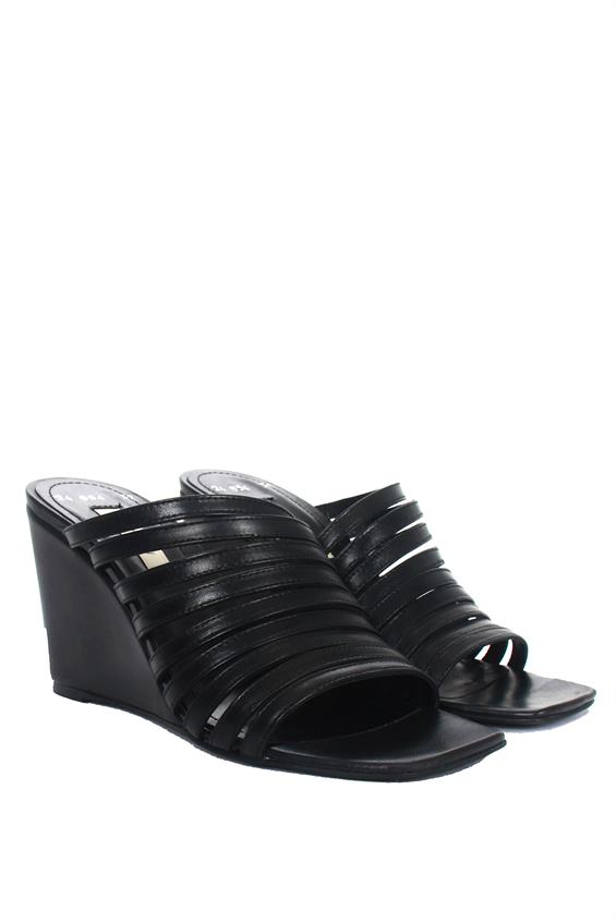 Kadın Dolgu Topuk Terlik-Siyah Deri