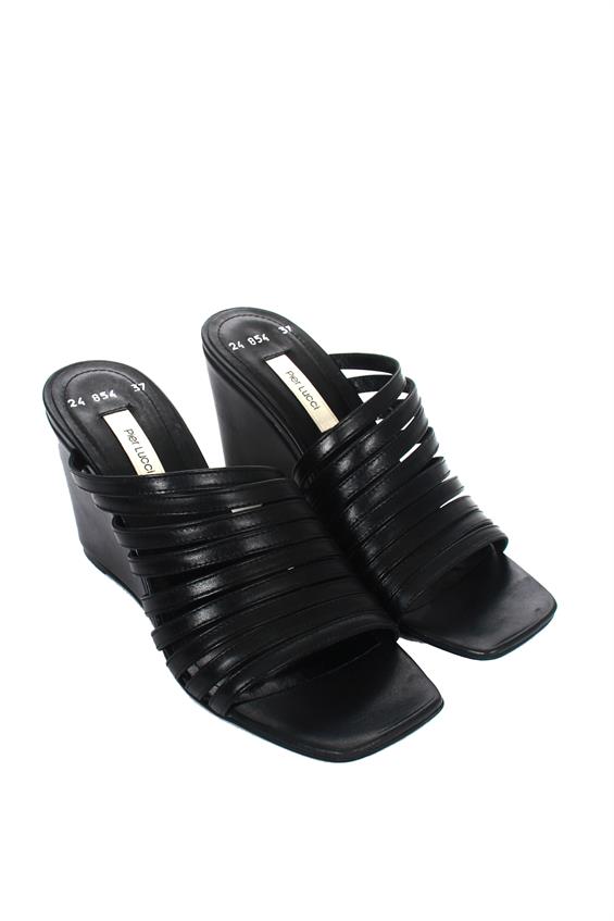 Kadın Dolgu Topuk Terlik-Siyah Deri