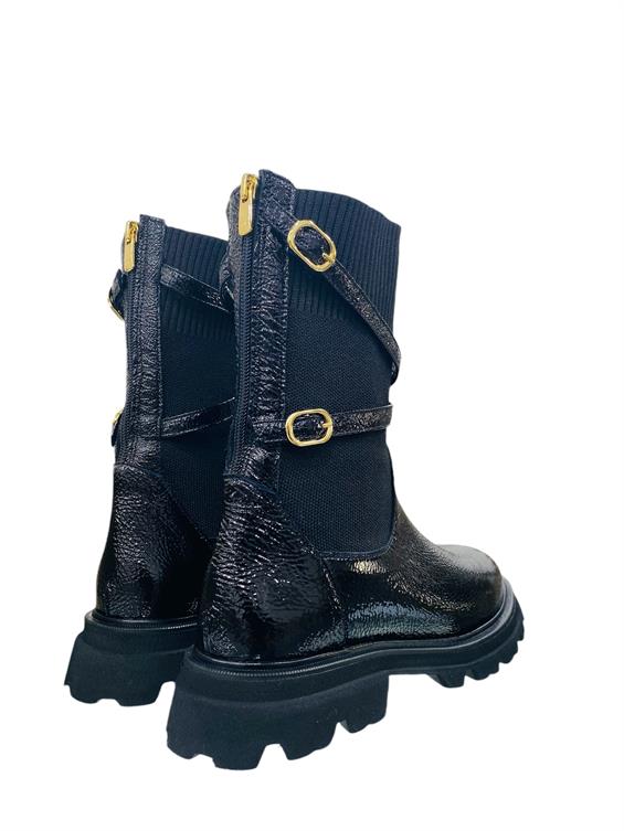 Kadın Kalın Tabanlı Günlük Bot - Siyah Rugan