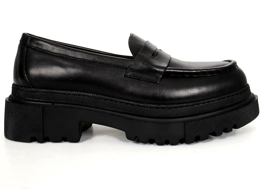 Charlize Black Woman Loafer Shoes
