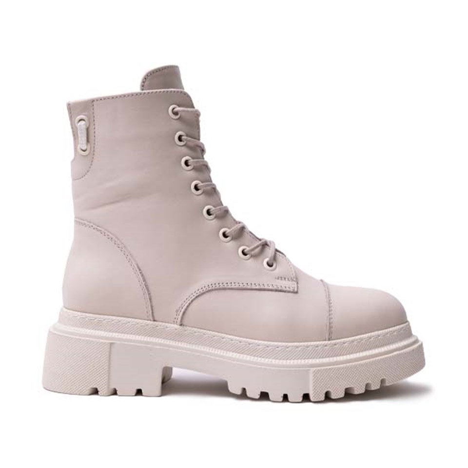 Saranta Bej Kadın Bot