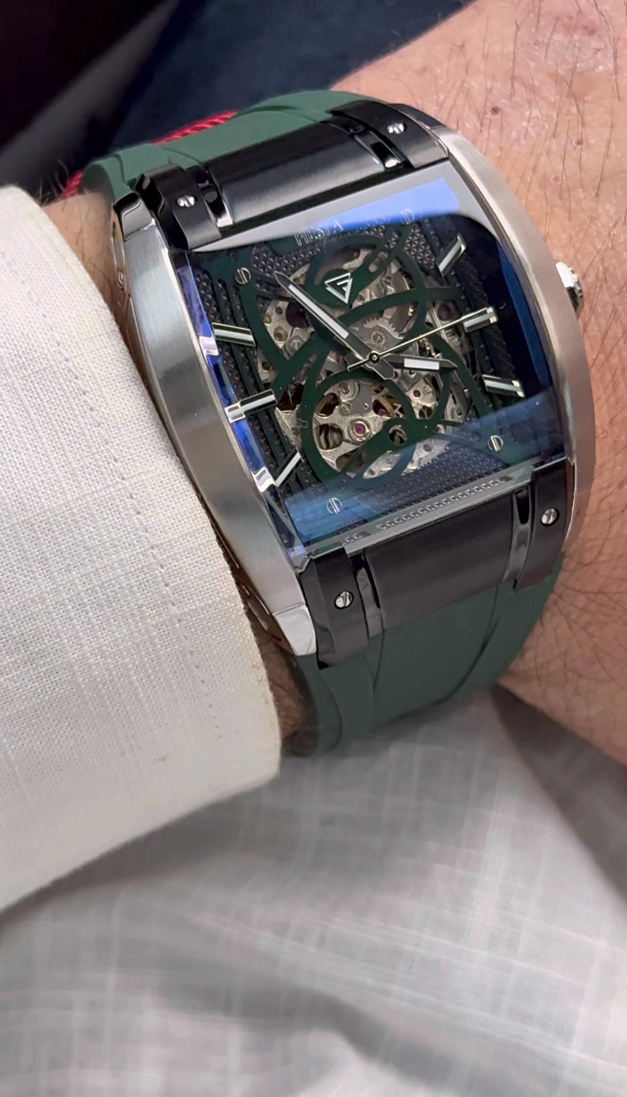 Fiesta Marka Kol Saati