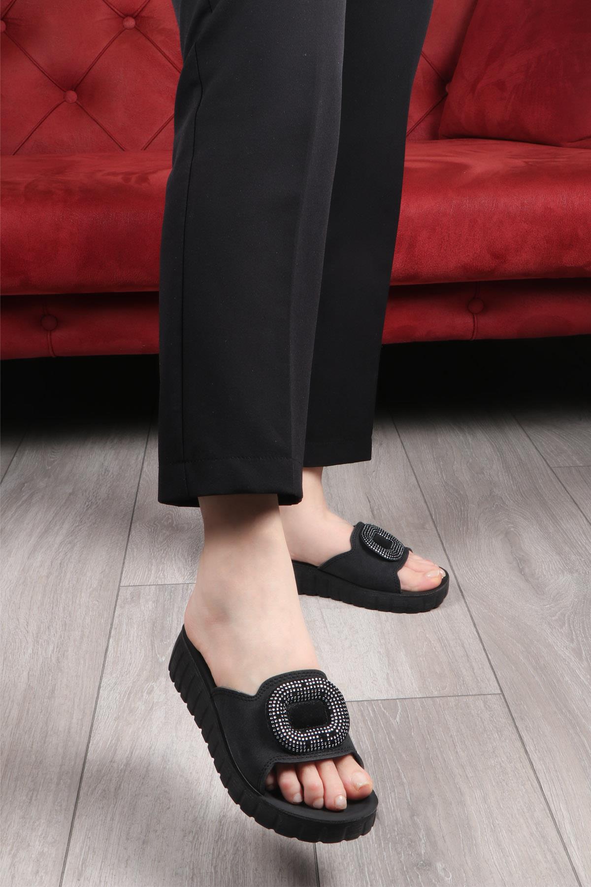 ARMİNA Z-604 Kadın Taşlı Terlik Siyah