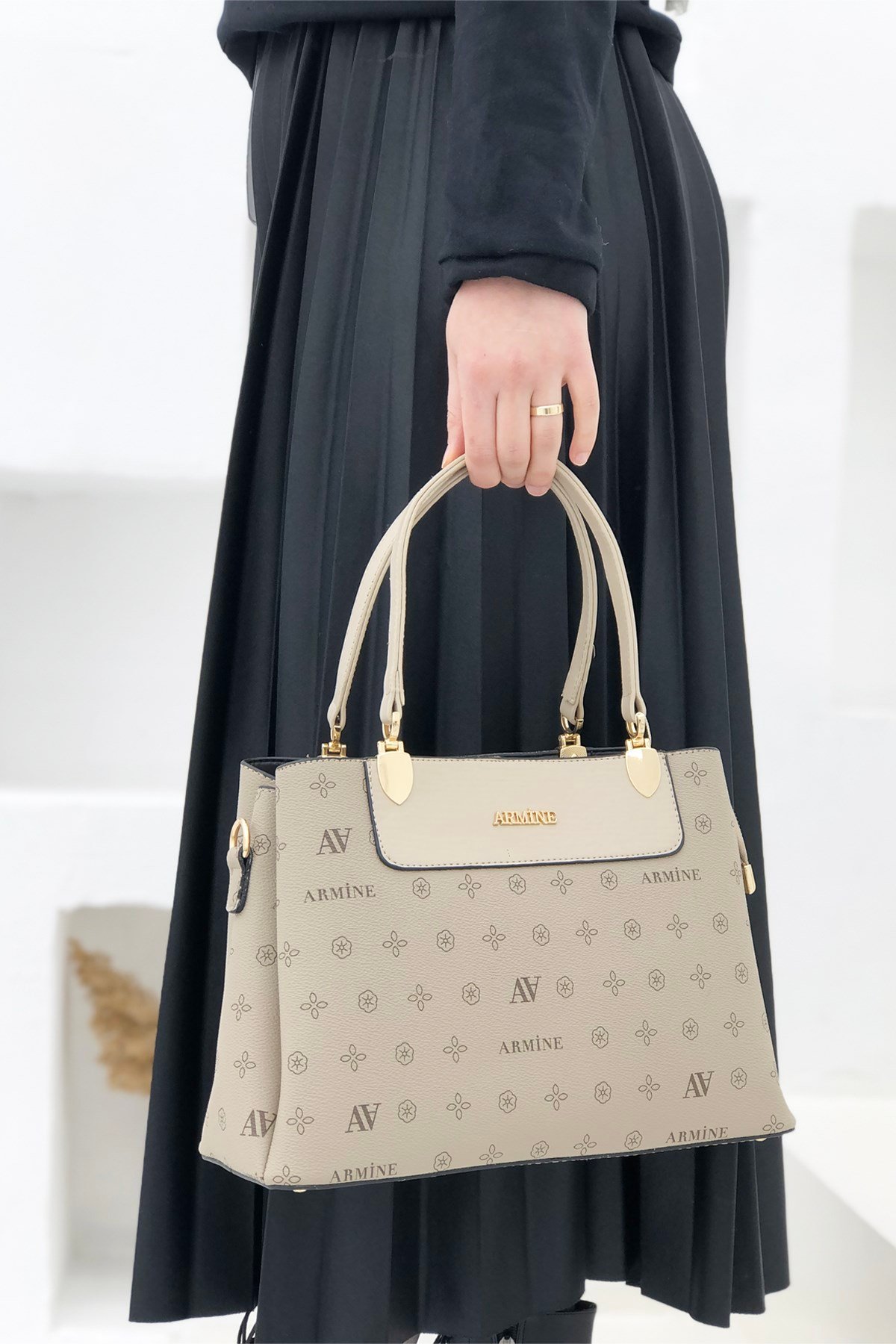 Armine Büyük Boy El Ve Omuz Çantası 206 Vizon Baskılı