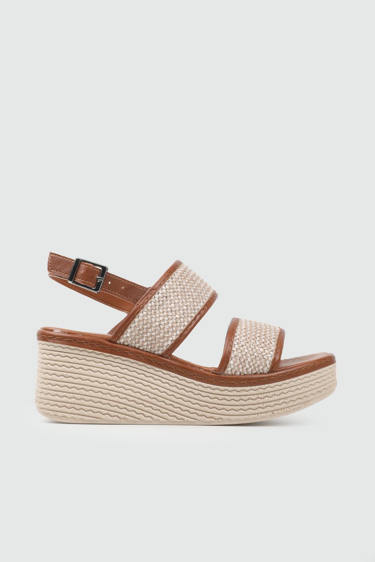 Beinsteps 25Y Ş-701 Dolgu Topuk Kadın Sandalet Bej Taba Hasır