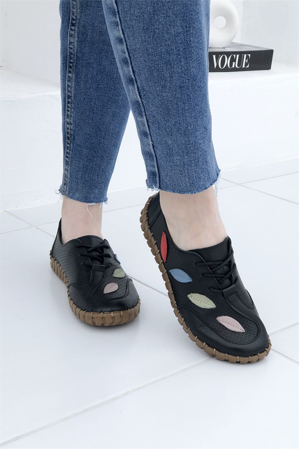 Cıtyzen Yaprak Desenli İç-Dış Hakiki Deri Kadın Ayakkabı Siyah NB-671 |  Mybella Shoes