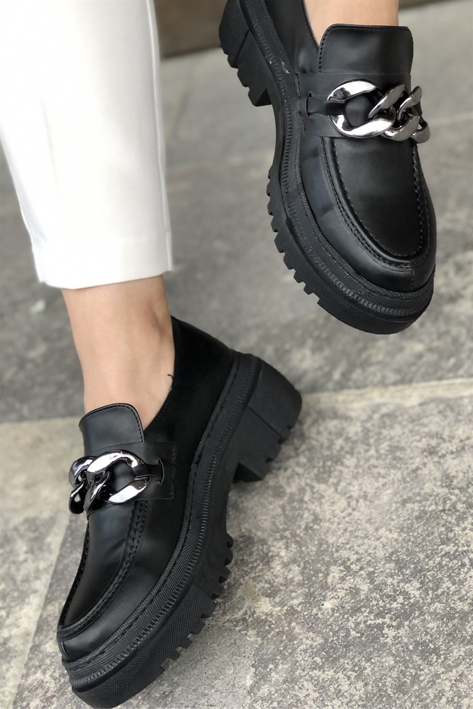 Zincirli Loafer Günlük Yüksek Taban Kadın Ayakkabı Siyah Felicity | My  Bella Shoes
