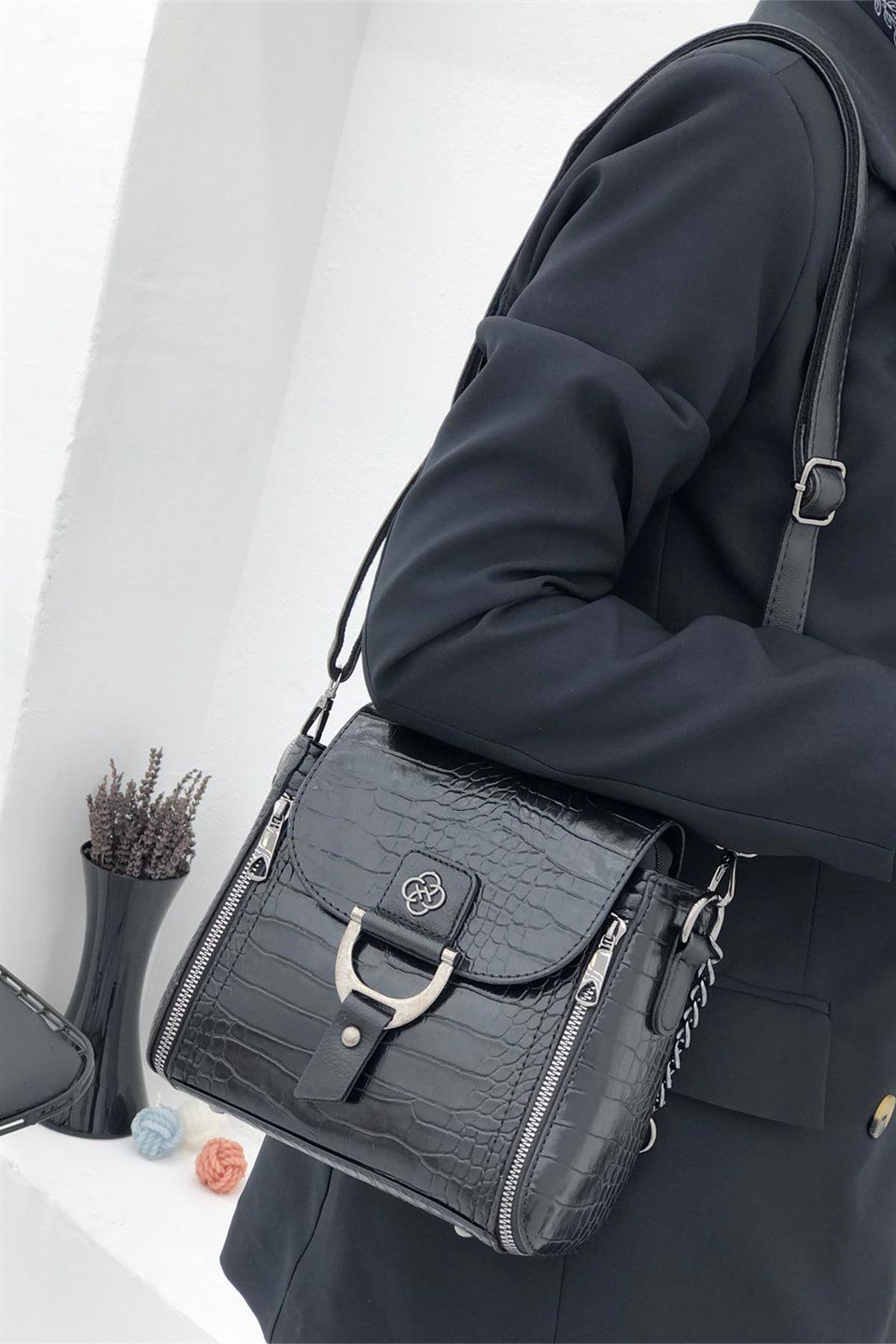 Günlük Kare Kadın Çanta Siyah Anakonda 1237