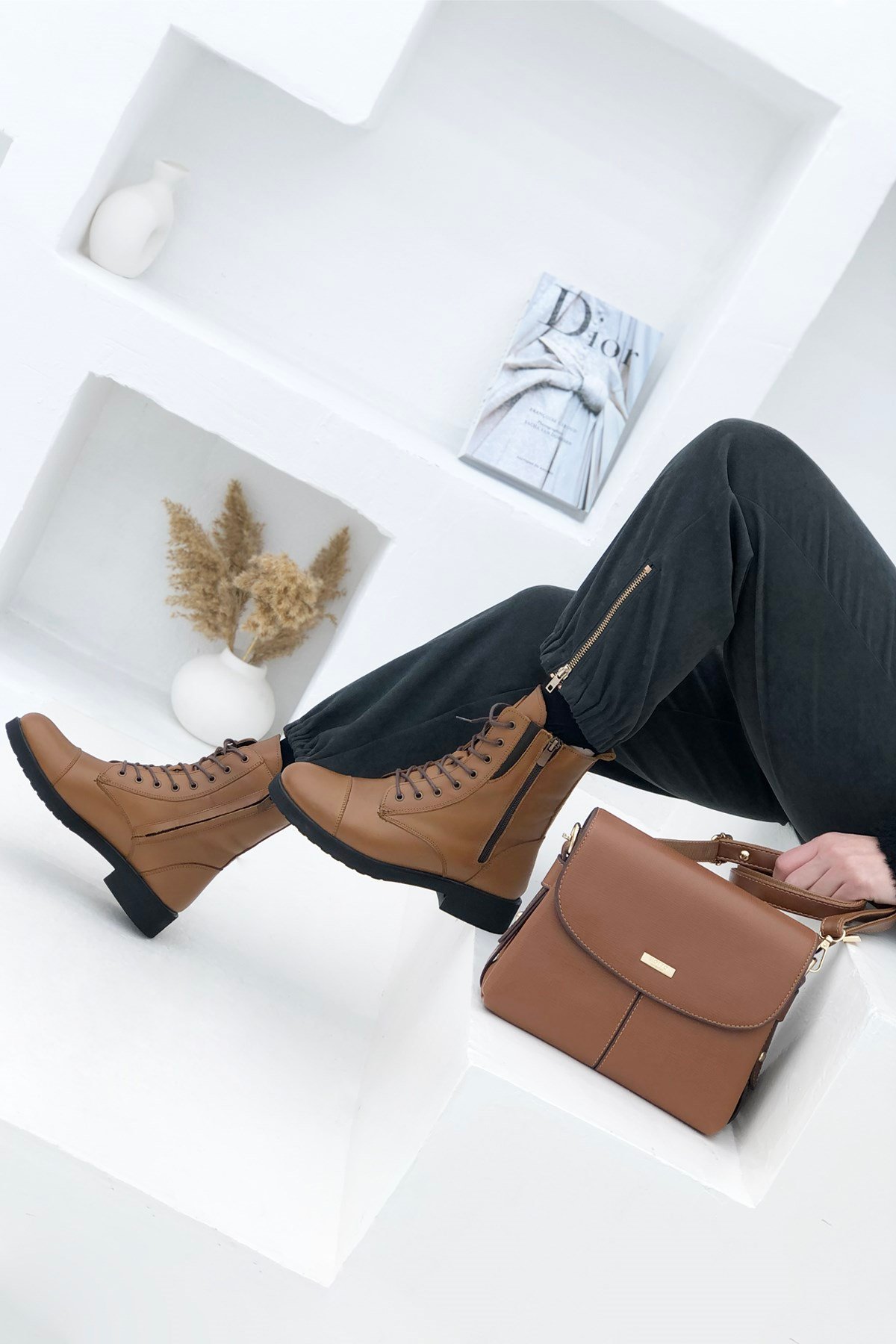 VARONA 1374 Kadın Çanta Taba