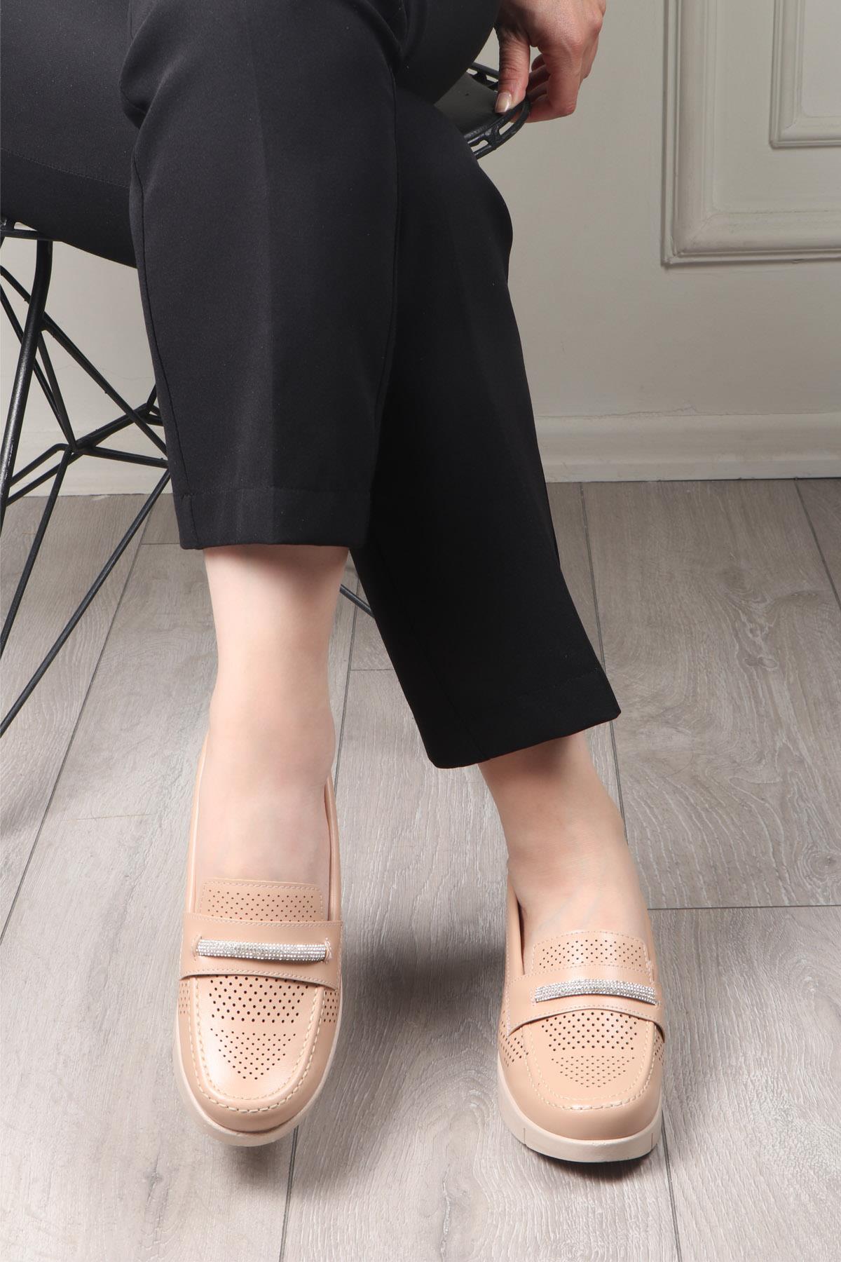 Wanetti 24-220  Poli Kadın Ayakkabı Nut Lazer