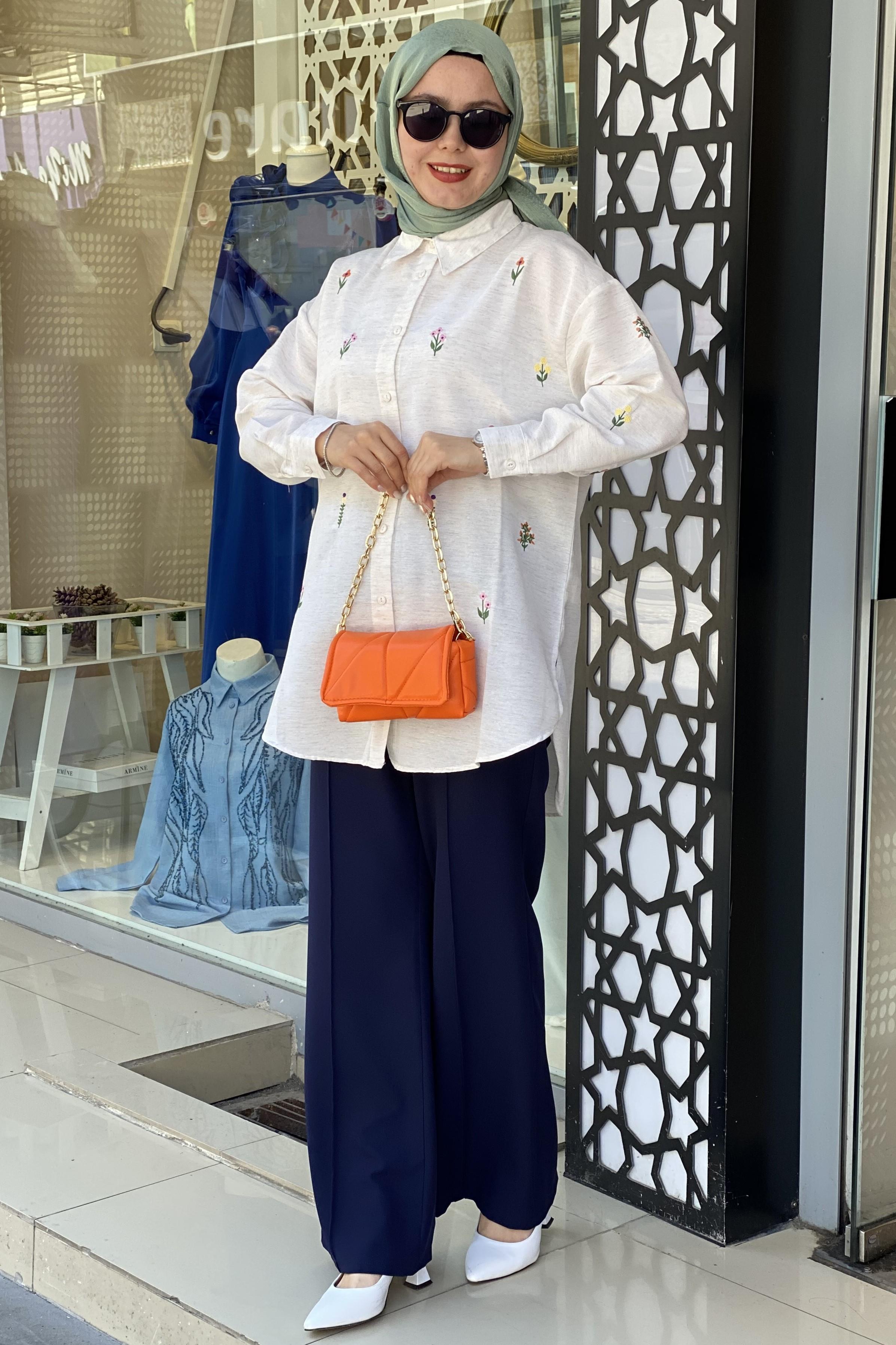 Tesettür 2188 Çiçek işlemeli Gömlek