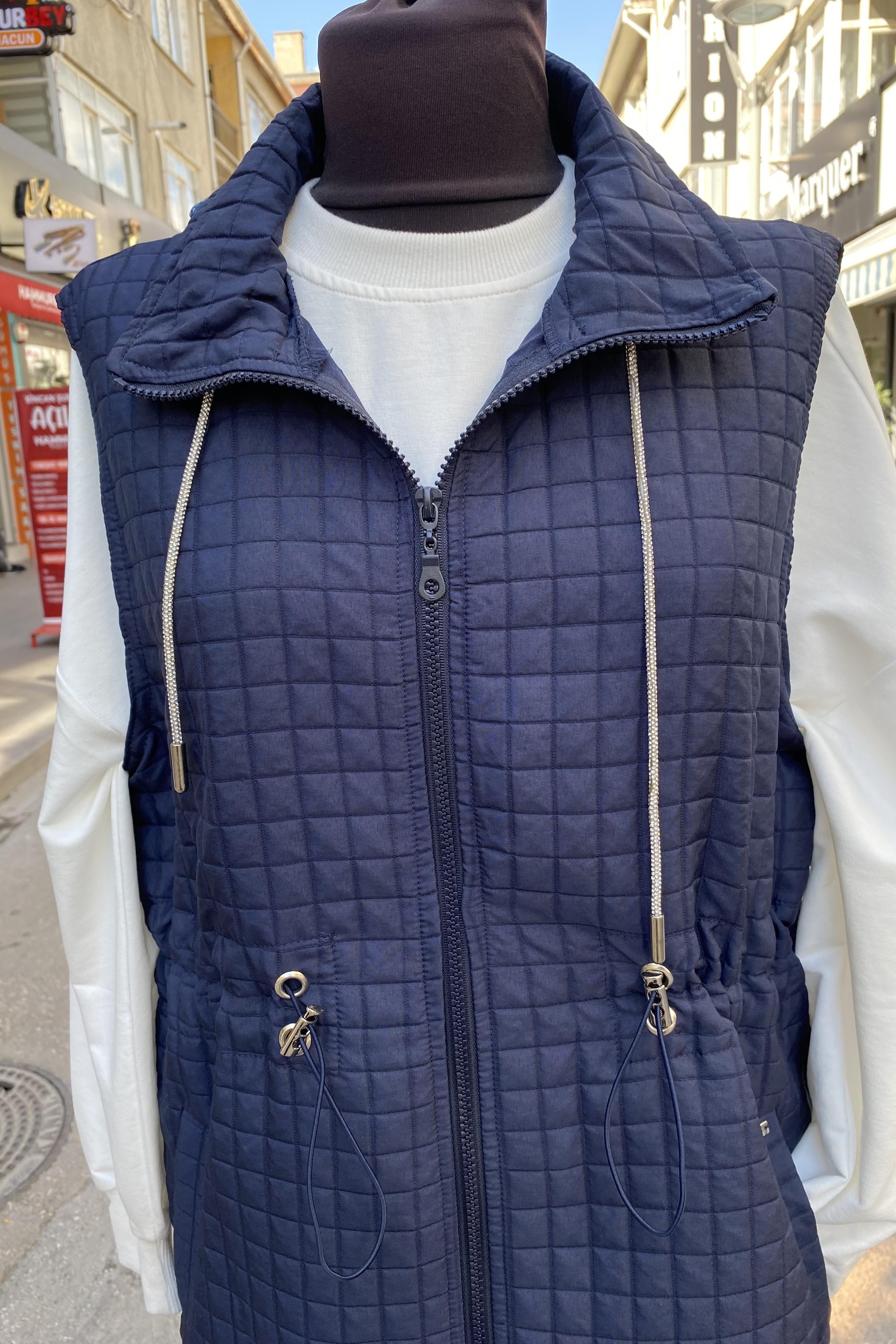 Tesettür 7121 Kısa Kapitone Yelek