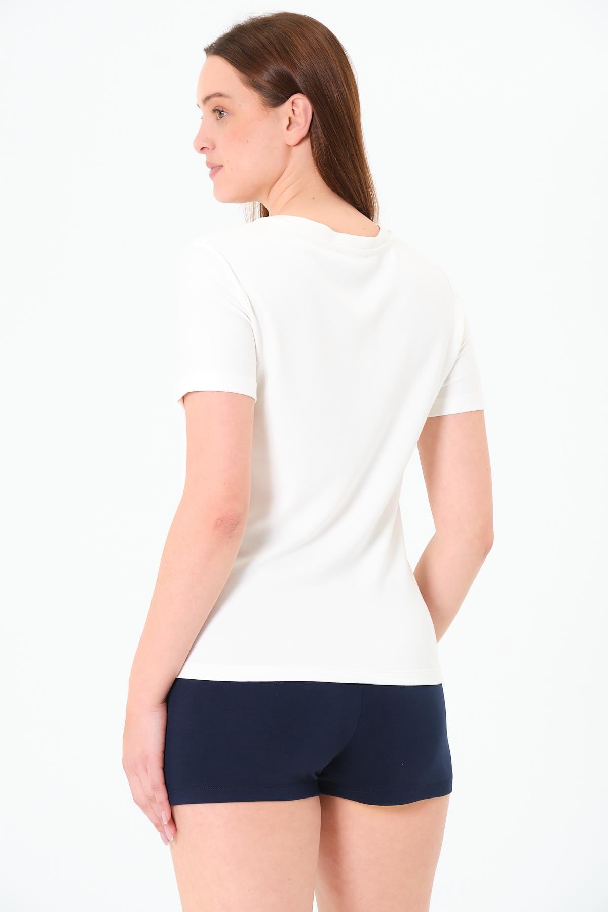 V Yaka Premium Modal Kumaş Basic Tişört - Ekru
