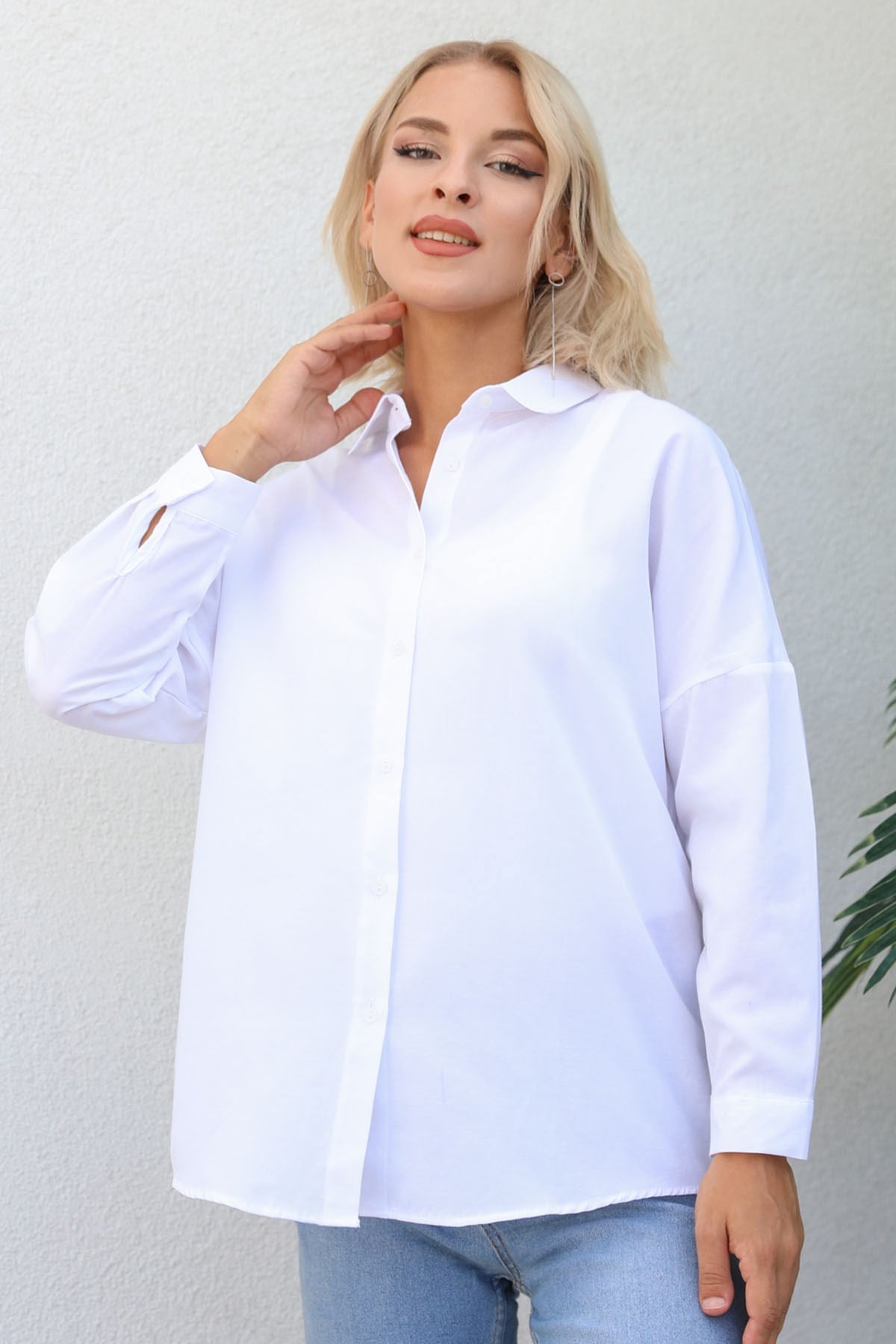 Basic Model Gömlek Beyaz