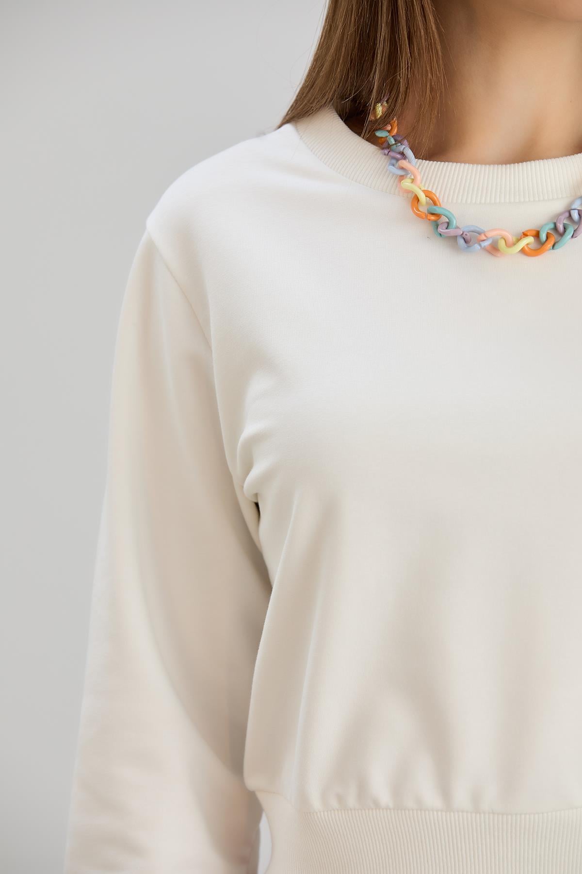 bisiklet yaka iki iplik crop swet Ekru