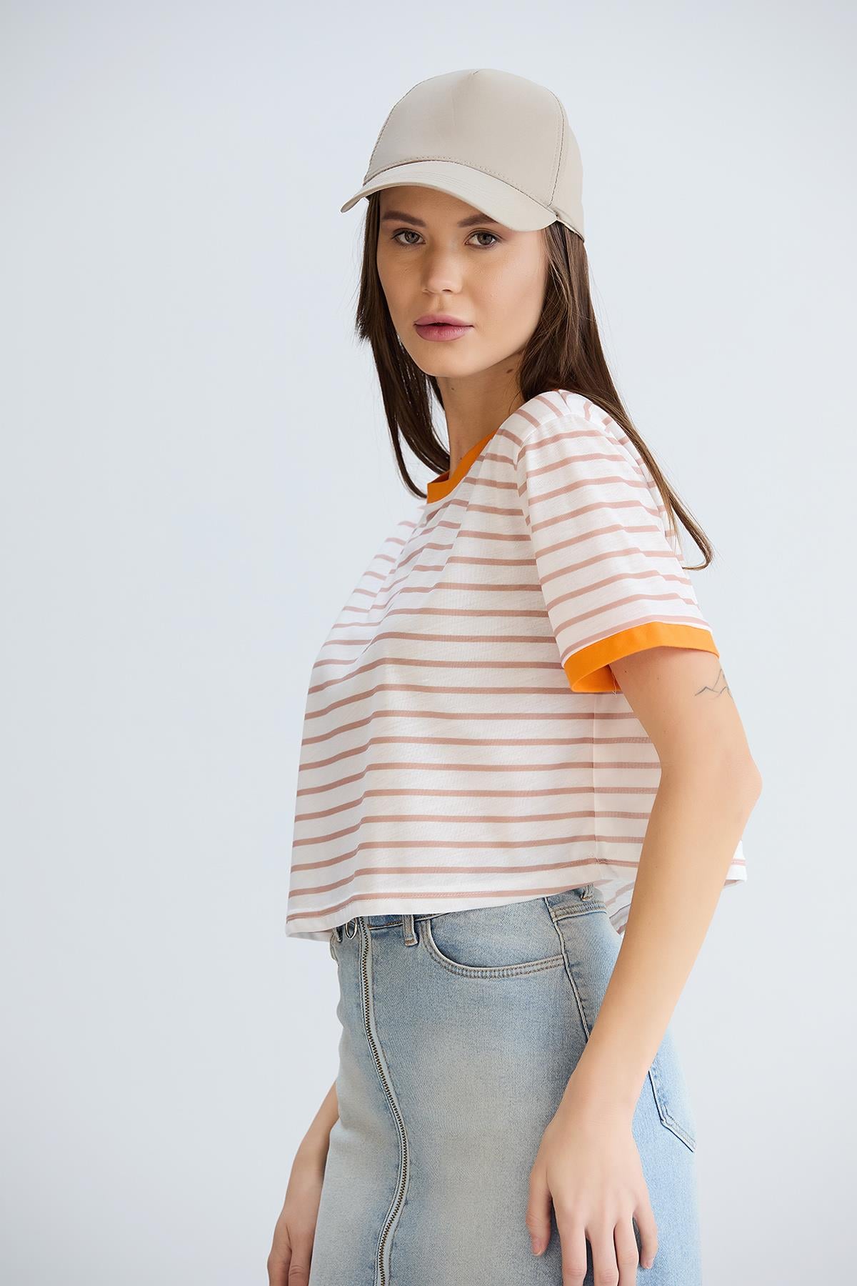 Çizgili Crop Tshirt Taş