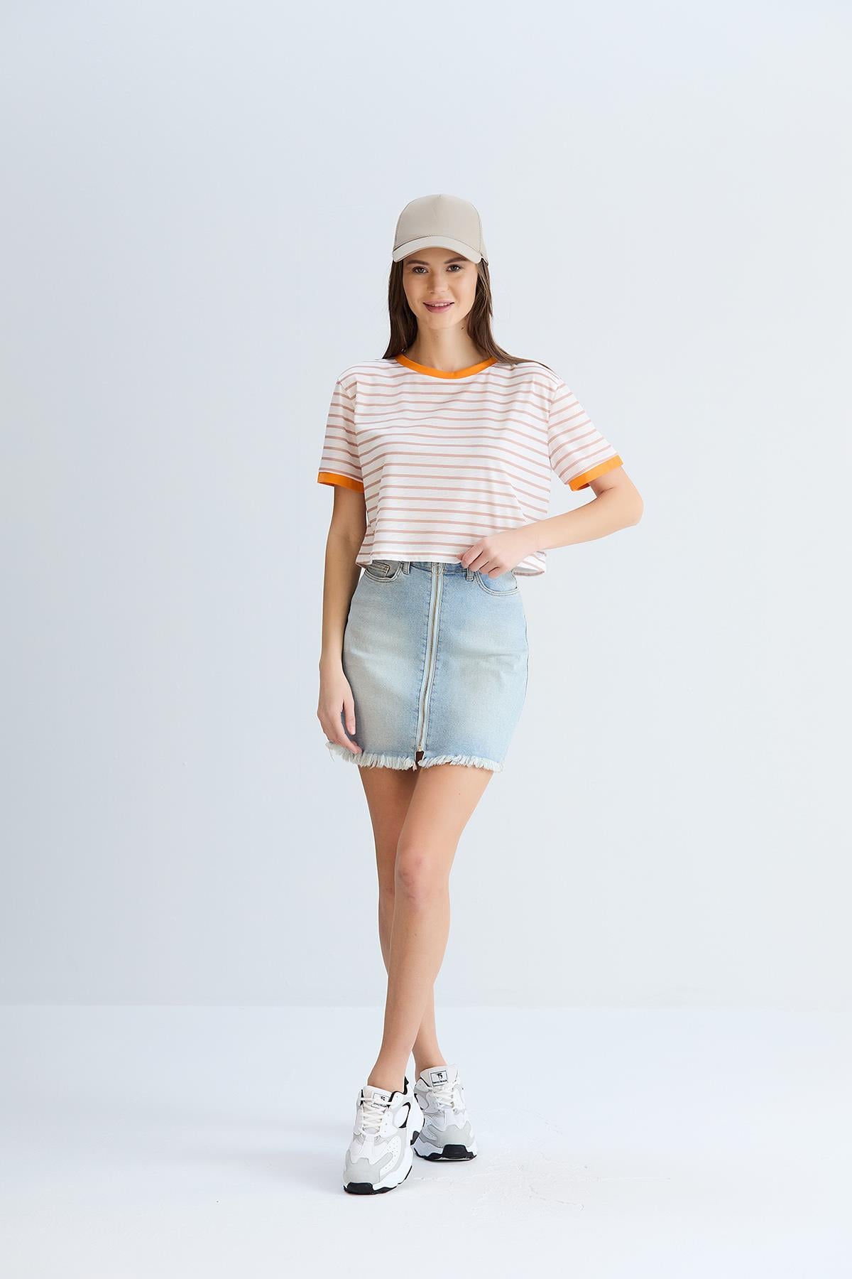 Çizgili Crop Tshirt Taş